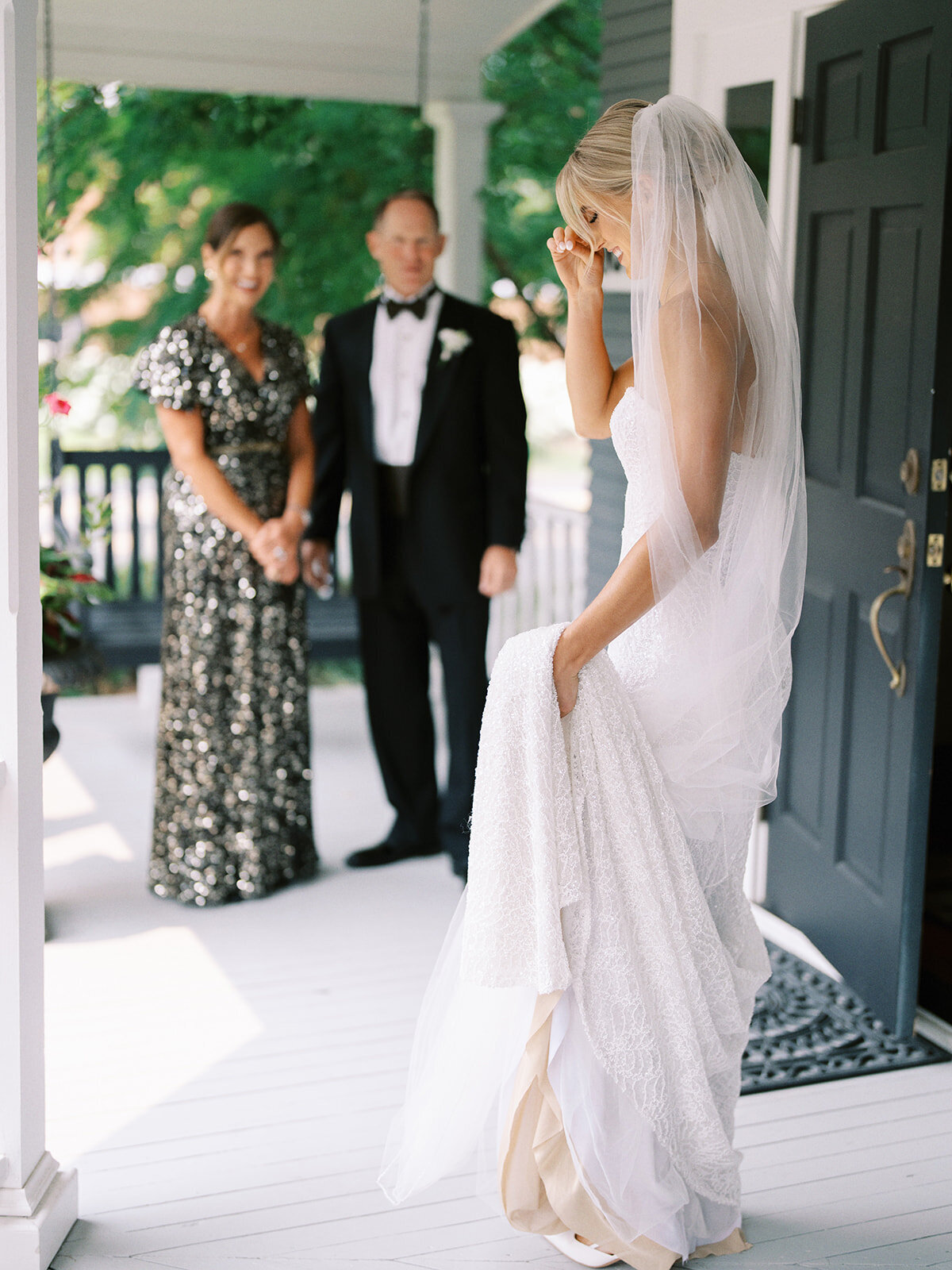 Lafayette_Club_Wedding_Photos_LaurenPage23-177