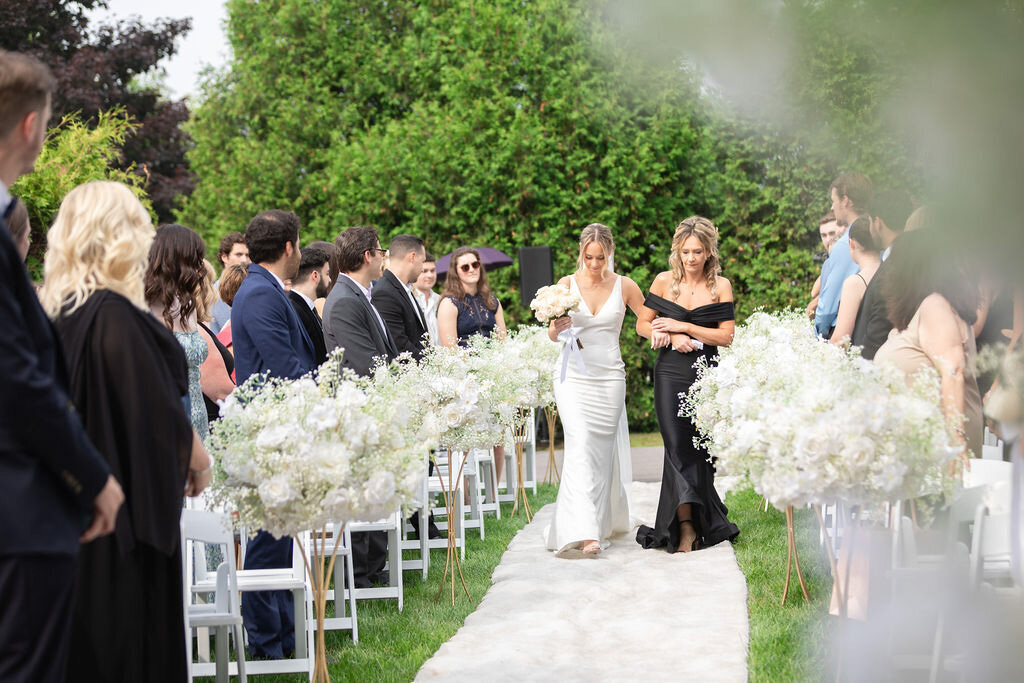 Chapiteau Le Cardinal Gentile venue wedding_montreal and france wedding photographer | luxury moment photography-Luxury Wedding photographer