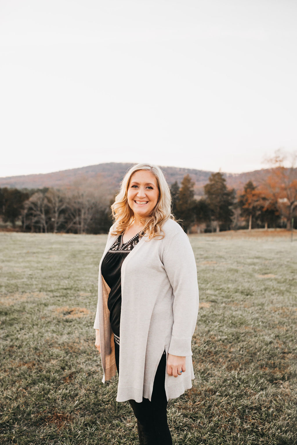 Jacqueline_Waters_photography_Wolftrap_Farm_Gordonsville_Virginia_Wedding_Photographer_Boho_Bride_And_Groom_(77)