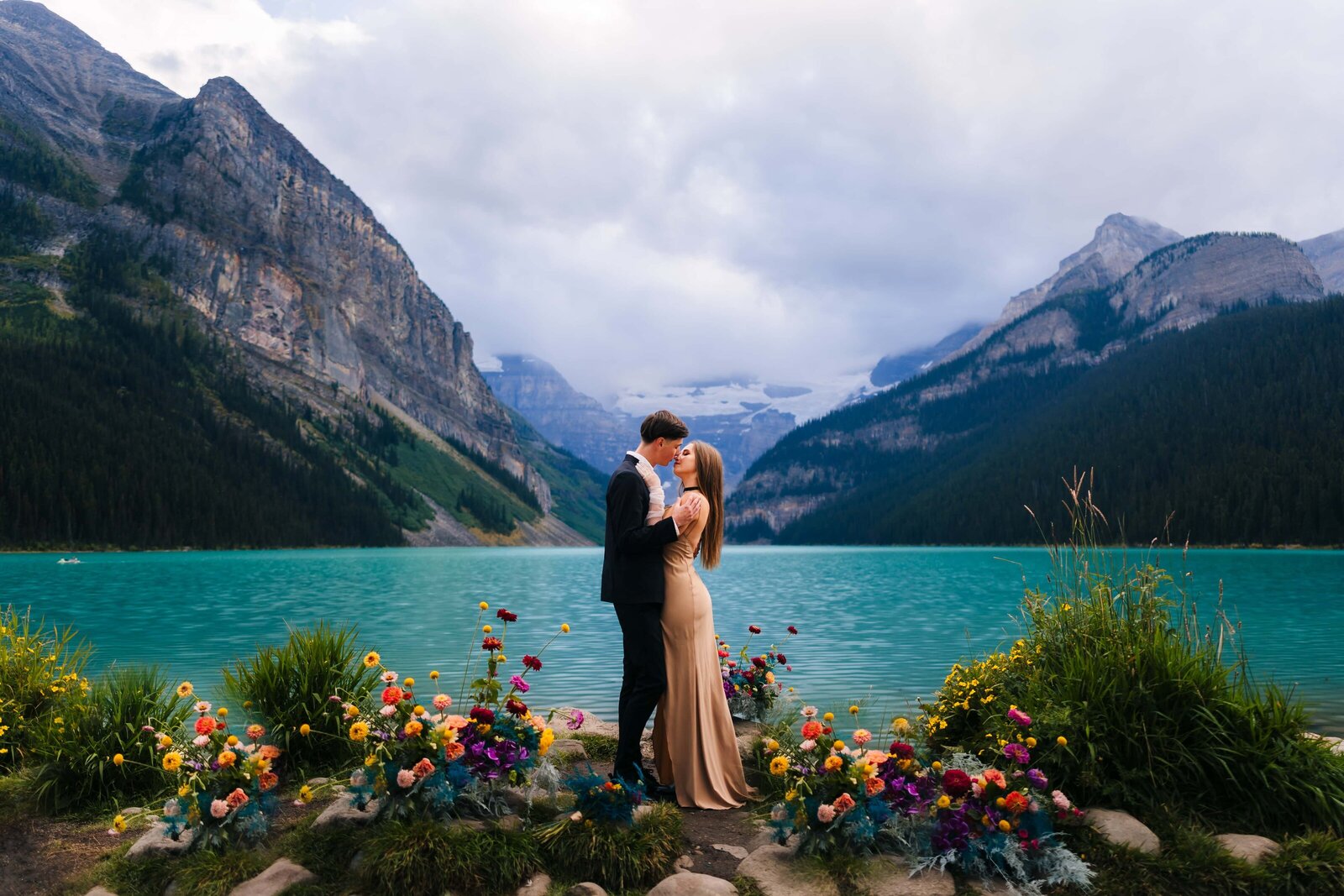 A lovely elopement of a couple at Lake Louise in Banff.