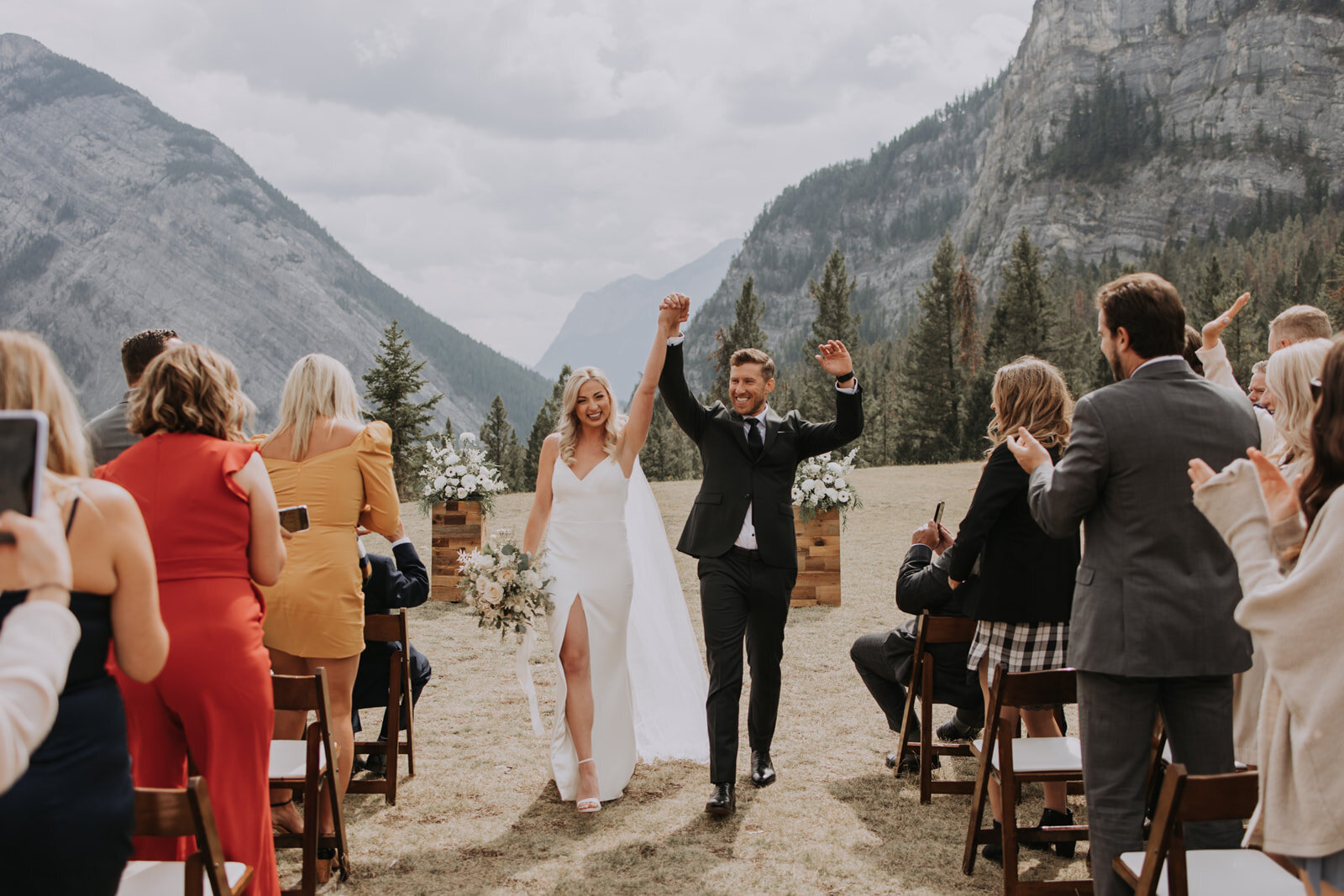 Rocky Mountain Photo Co - The Bison Banff Wedding - Francesca + Chris-9