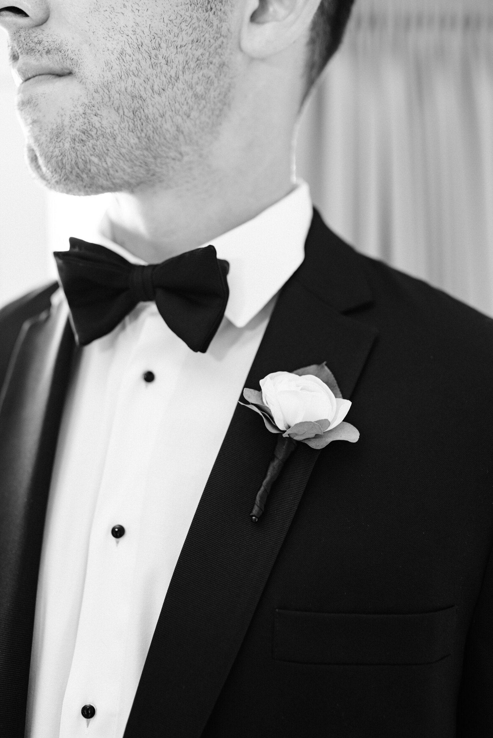 Detail-image-of-groom