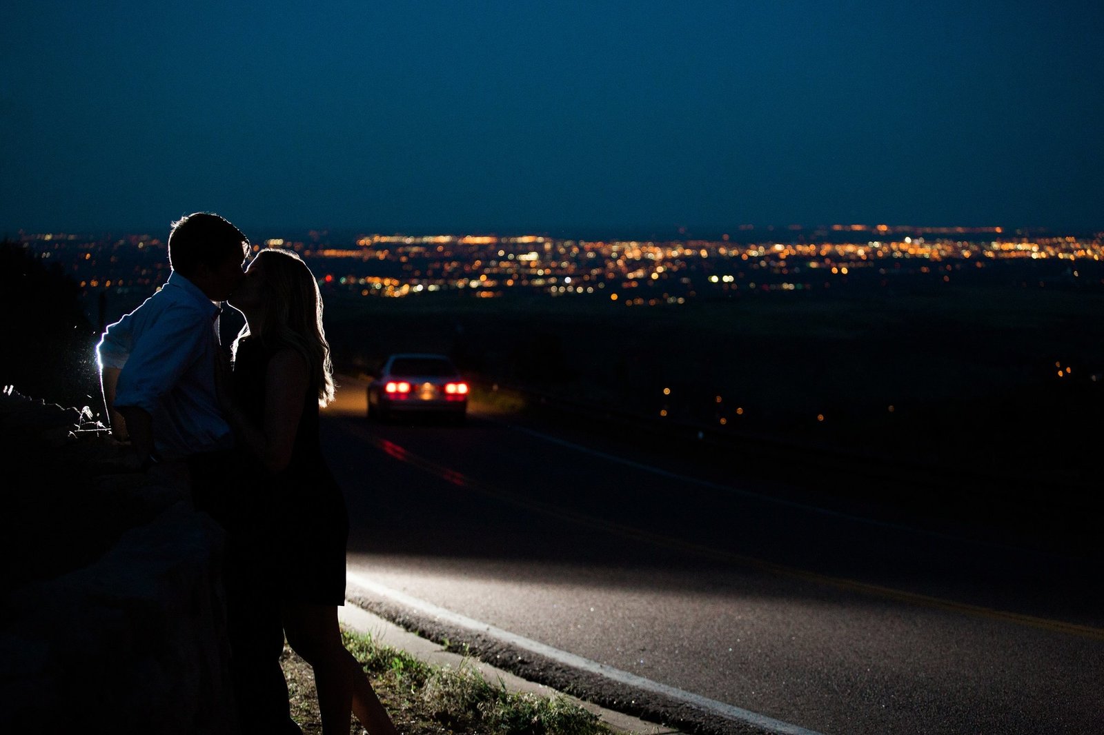 Engagements -Denver Lookout Mountain Engagement Session Golden Colorado Wedding Photographer Overlook City Lights Nature Outdoors Valley Light Couple (3)