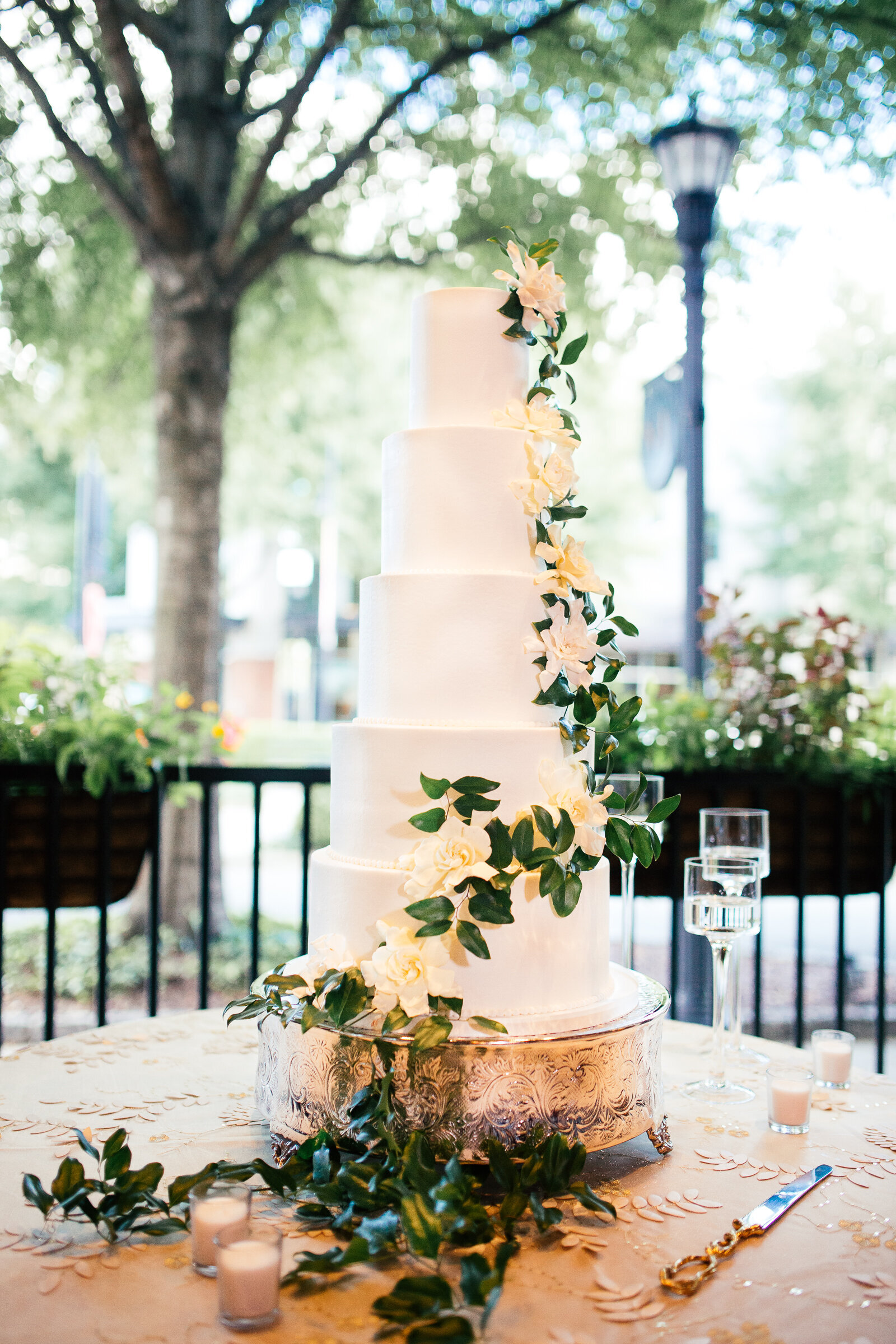 Garden-Wedding-Cake-Ashley-Cakes-23