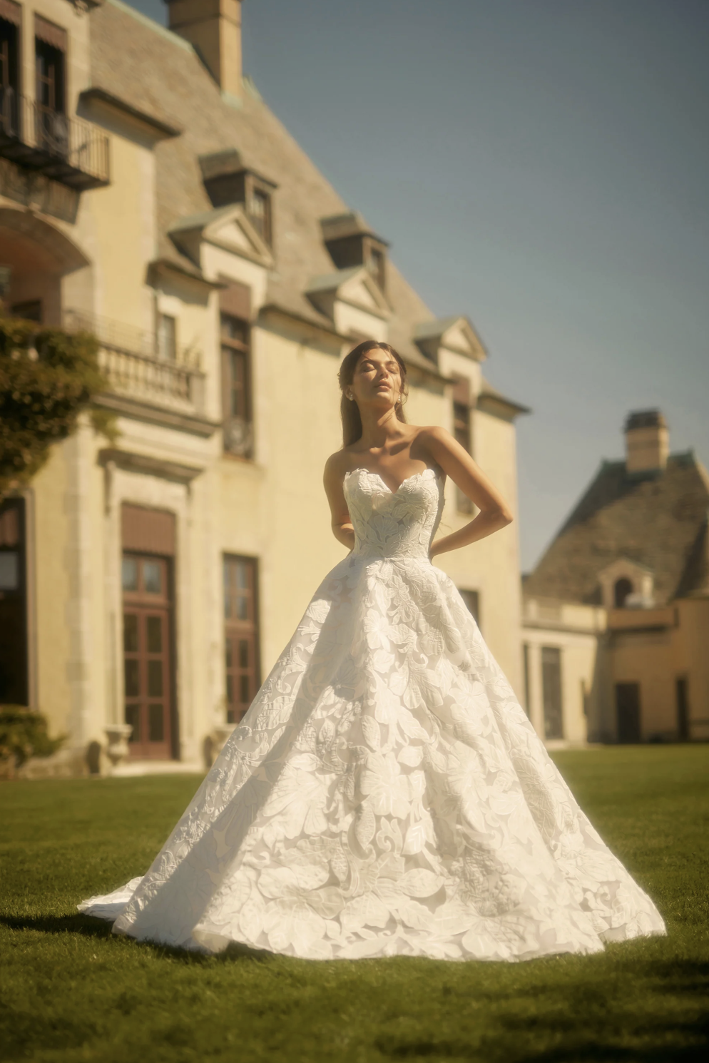 Denver CO Wedding Dress Shopping. Couture Wedding Dresses featuring Enaura. 
