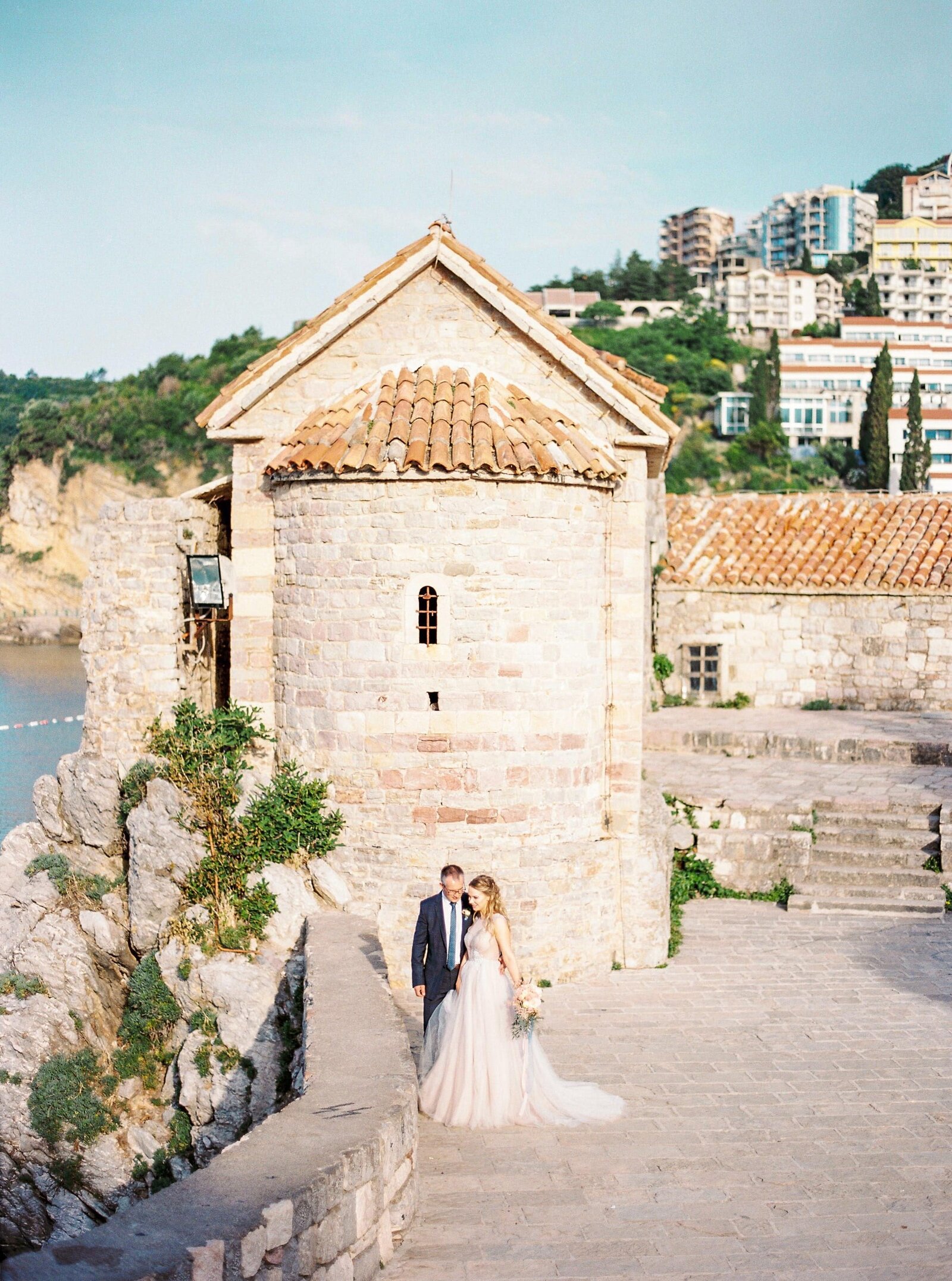 newlyweds-photoshoot