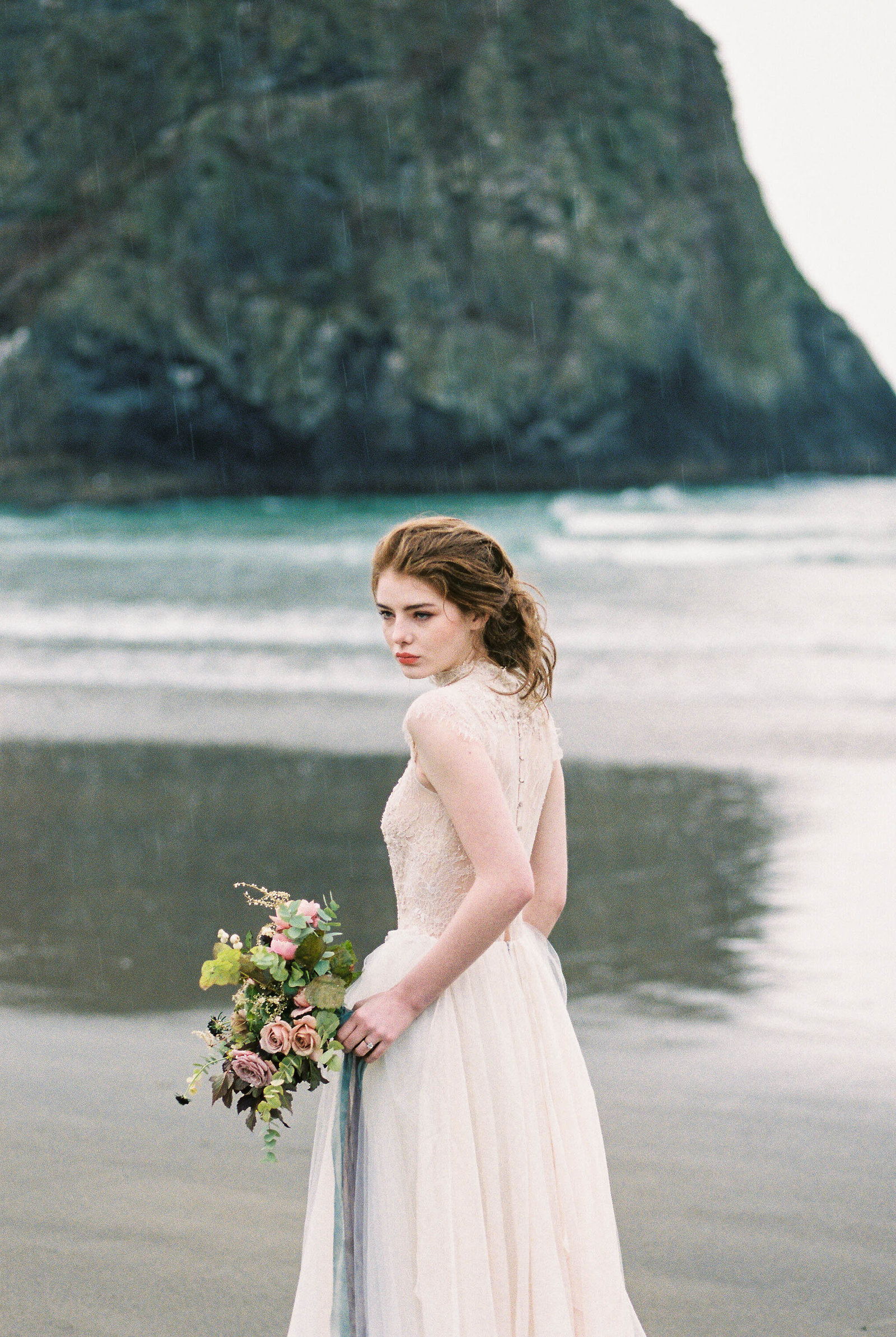 Cannon-Beach-Bridal-Editorial-Georgia-Ruth-Photography-33