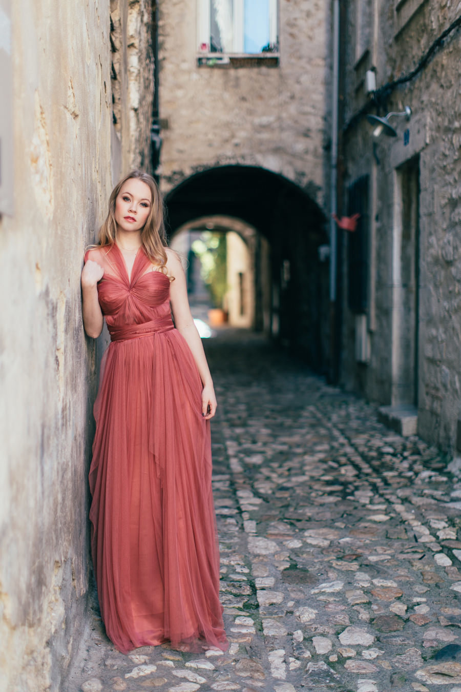 Calliope_pink_tulle_grecian_dress_JoanneFlemingDesign_MichaelaKloudaPhoto