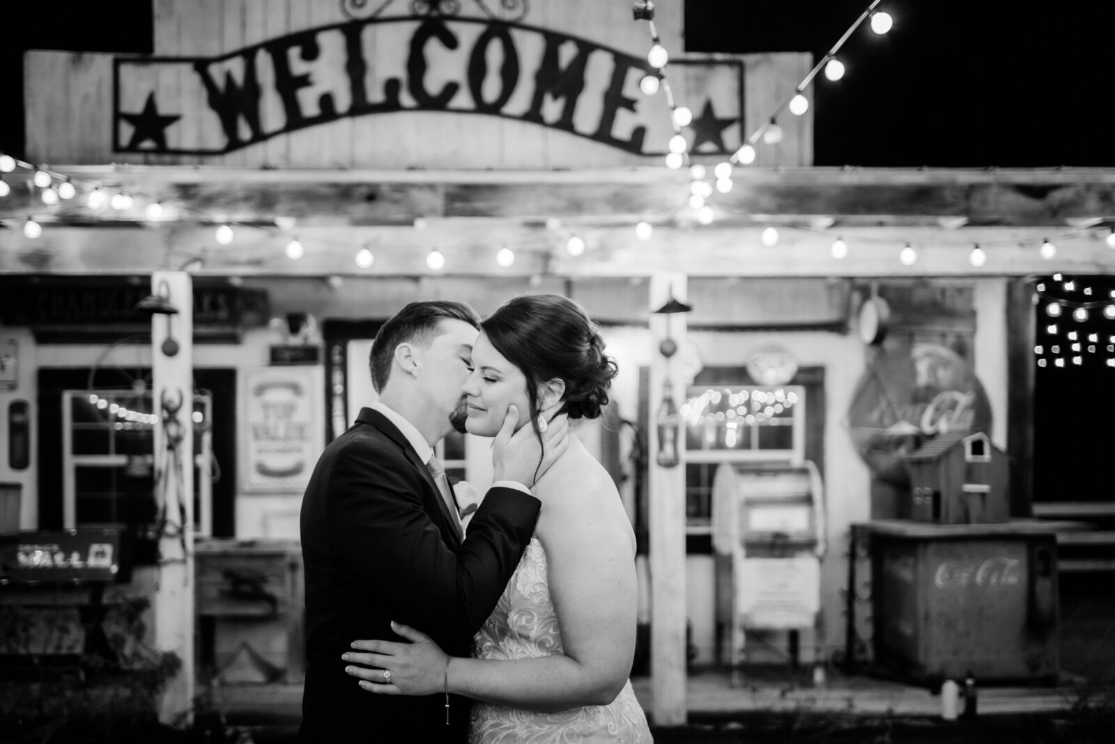 Chandler Oaks Wedding photos by Chabeli Woolsey Black Tie and Co-52