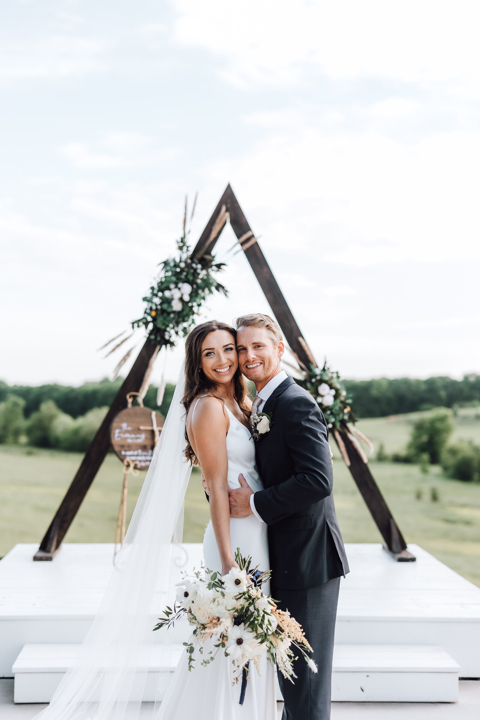 the-white-dove-barn-juniper-weddings-photography-12