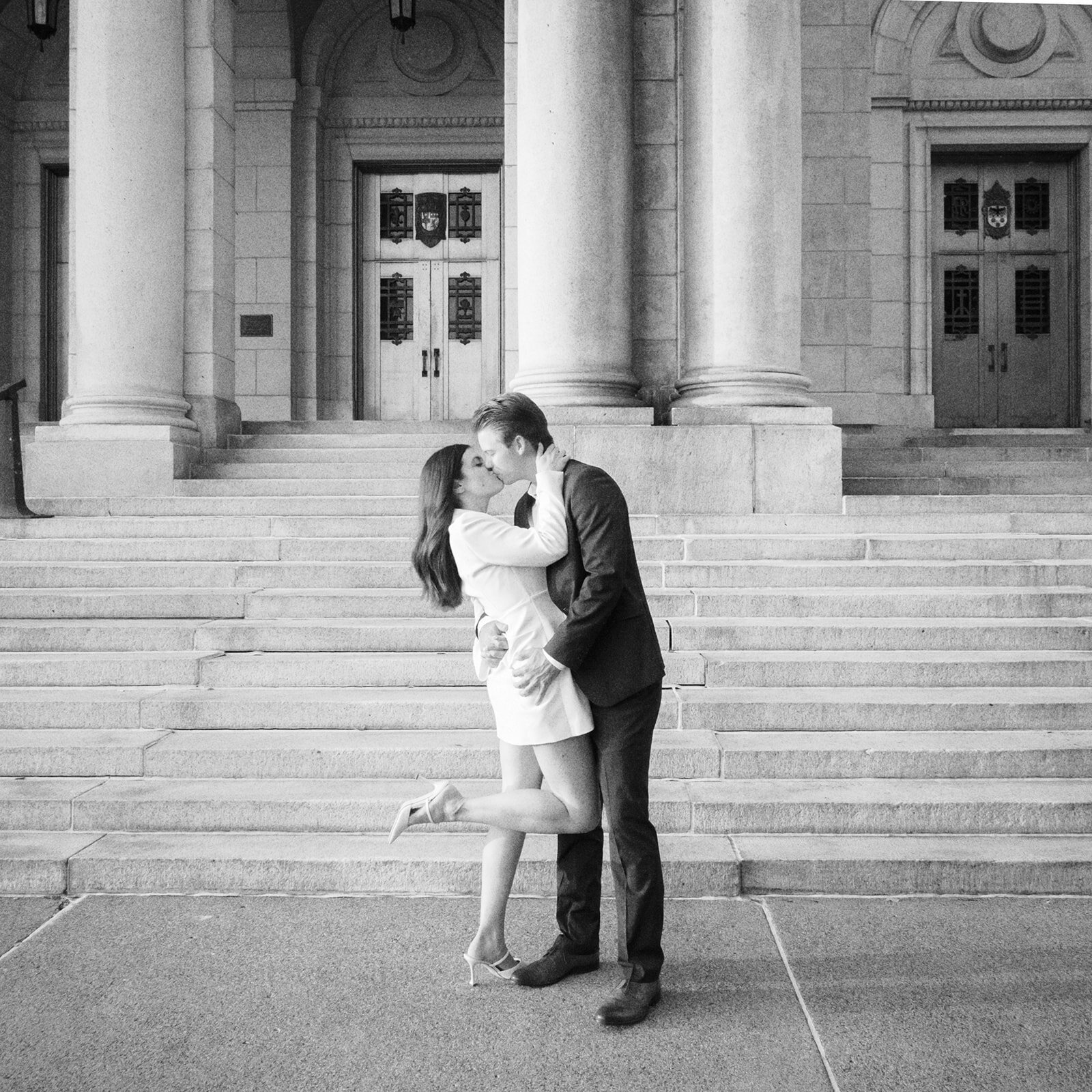 Minneapolis_Wedding_Photos_LaurenPage_Wedding_Photographer-37