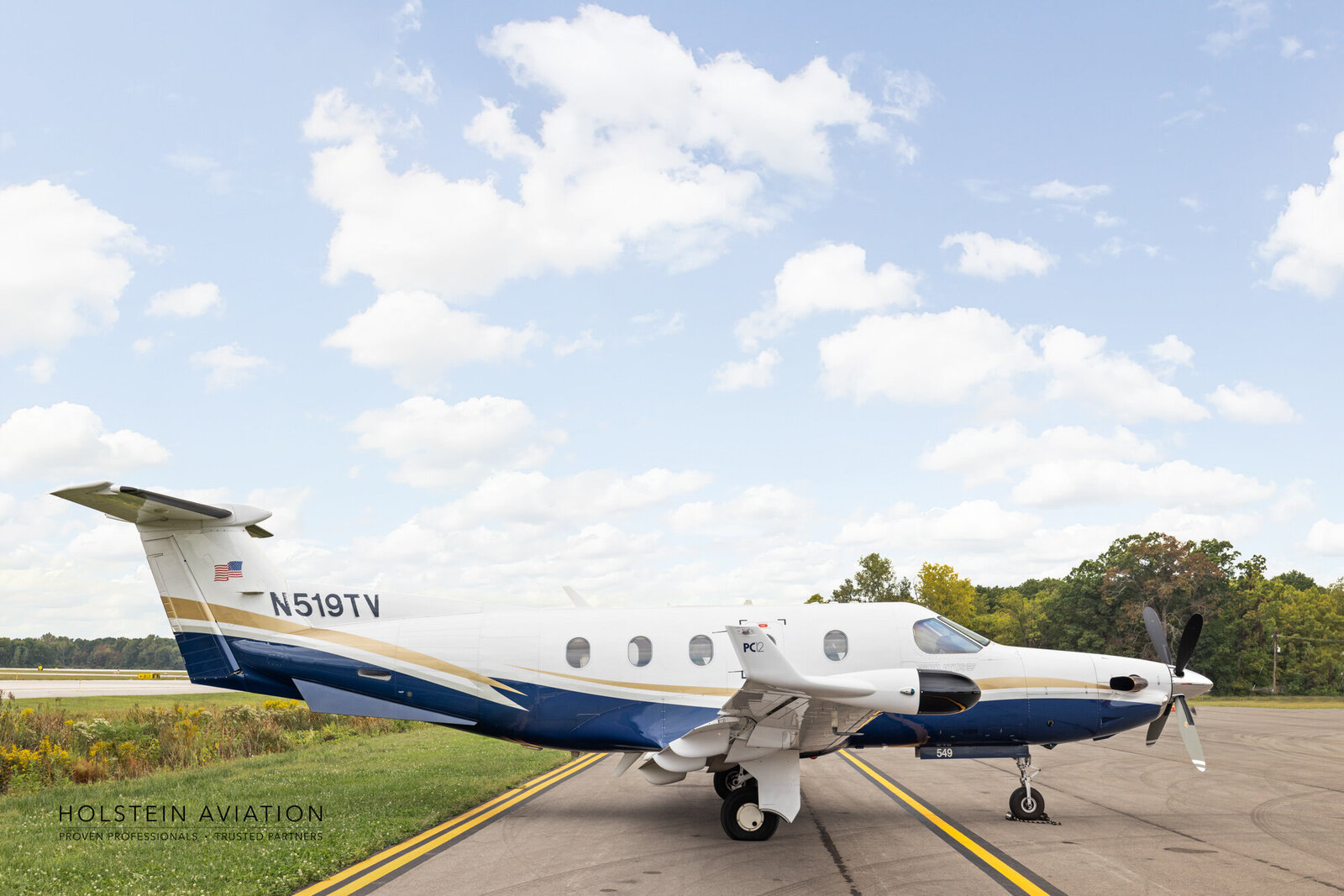 Pilatus PC12 N519TV Watermarked-7