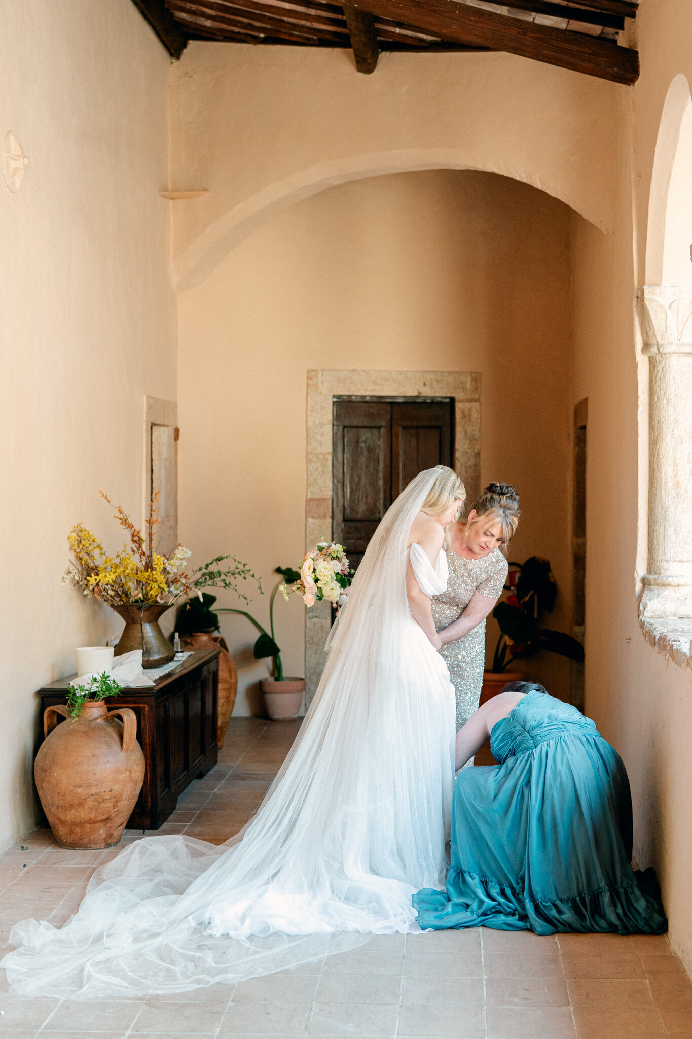 abbazia-san-pietro-in-valle-wedding-italian-wedding-photographer-kelleywphotos-25