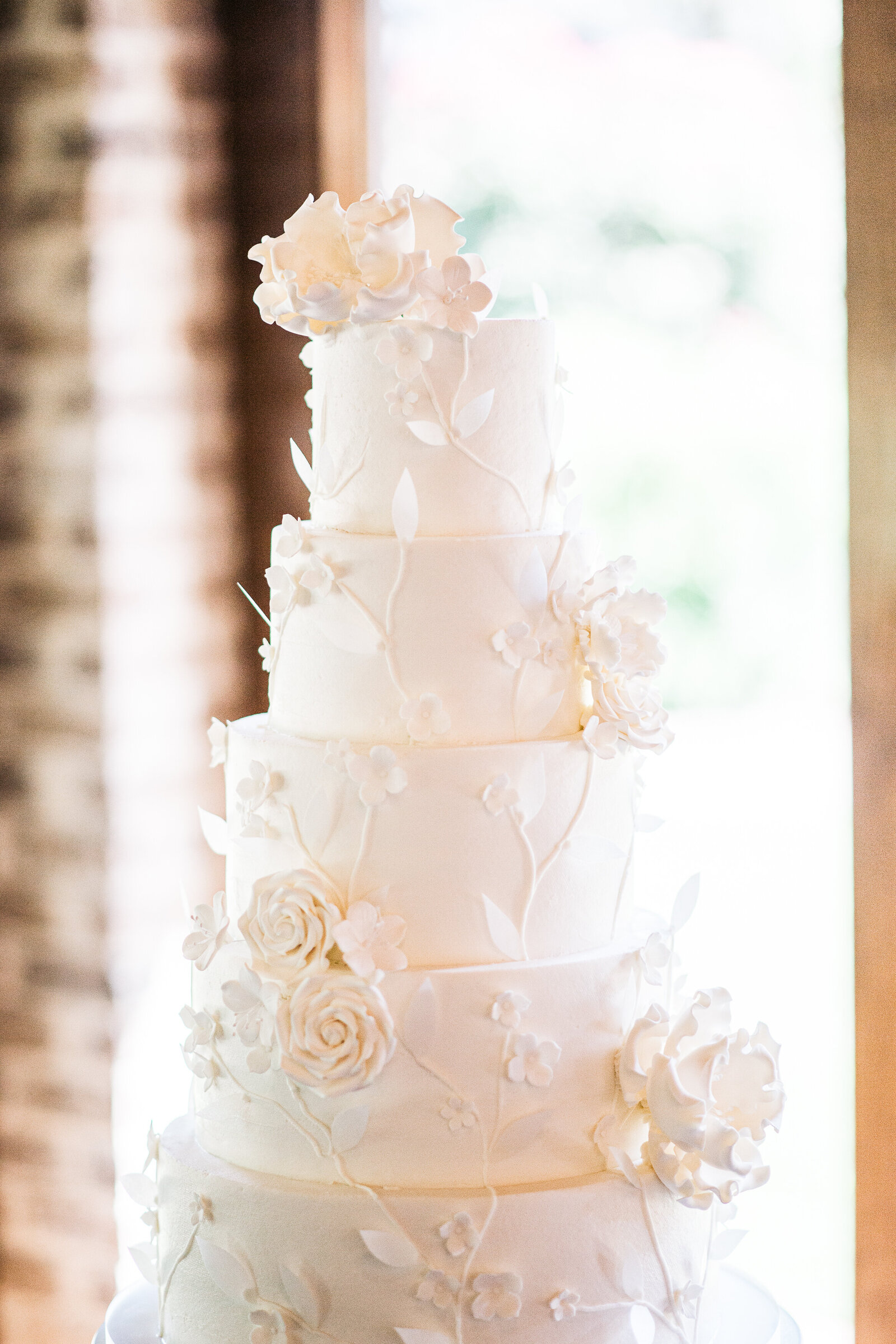 Elegant-Wedding-Cake-Ashley-Cakes-62