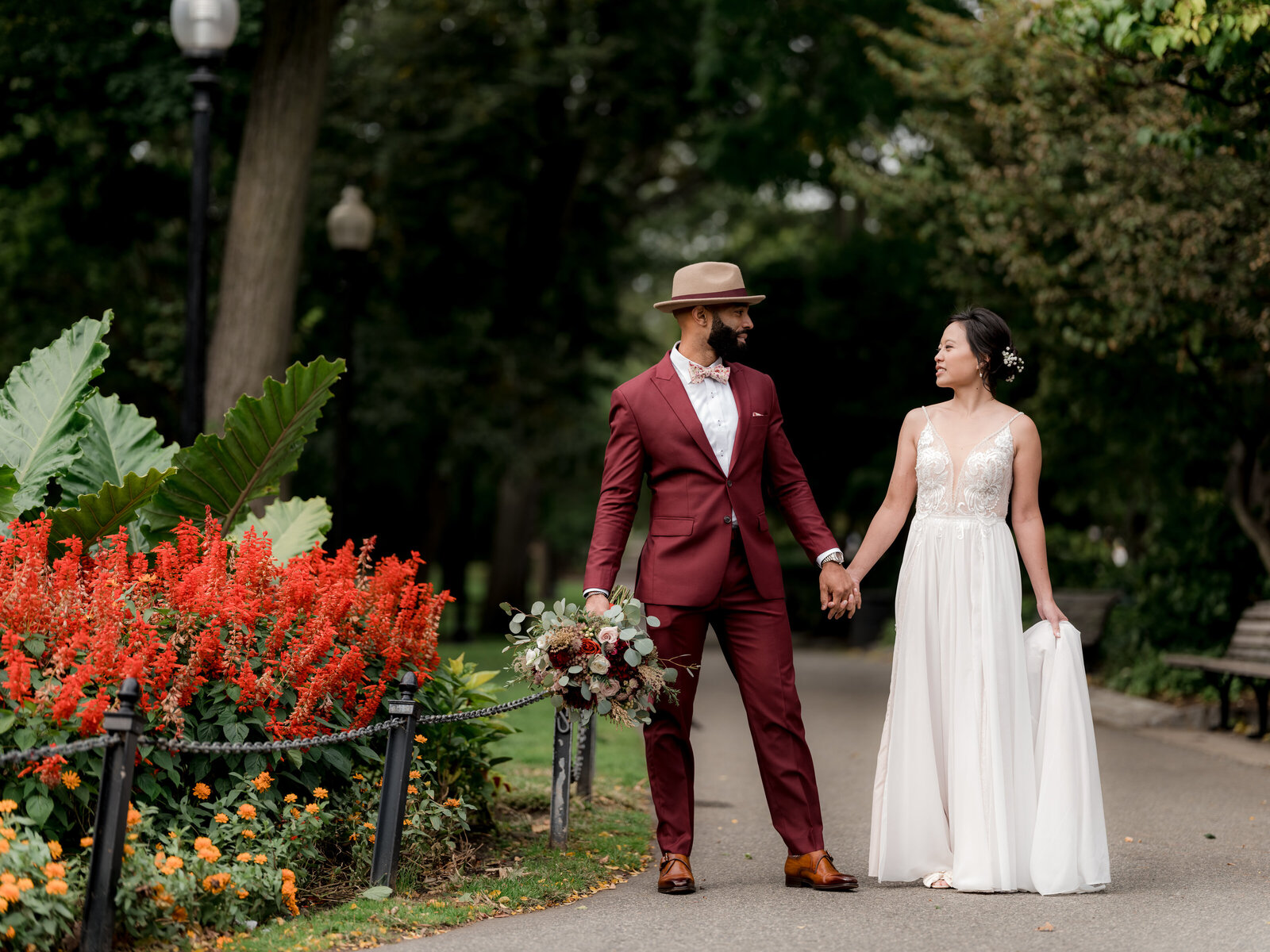 Boston-Wedding-Photographer-SRV- Boston-Public-Garden-95