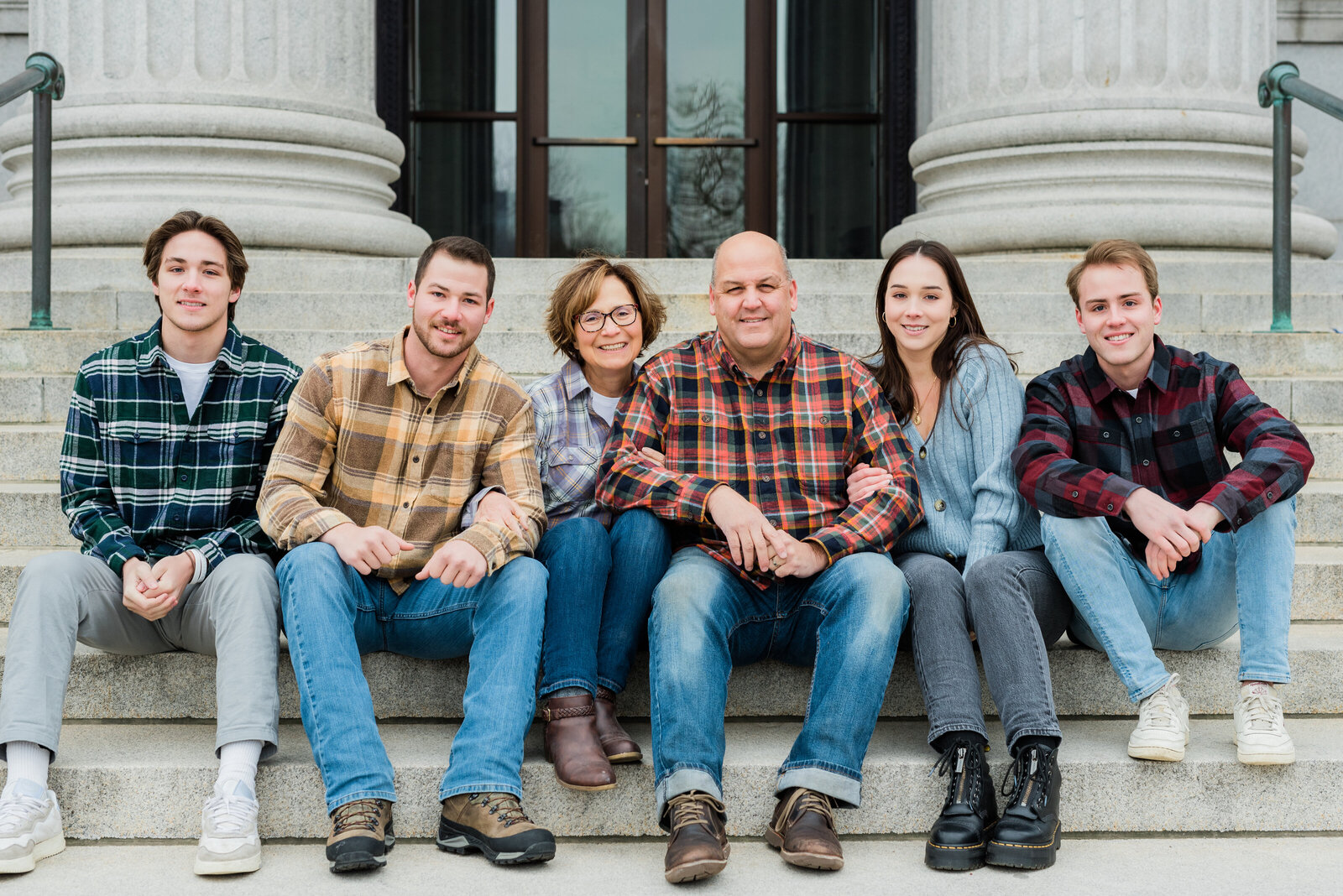 Family of six on the steps of the Minneapolis Institute of Art