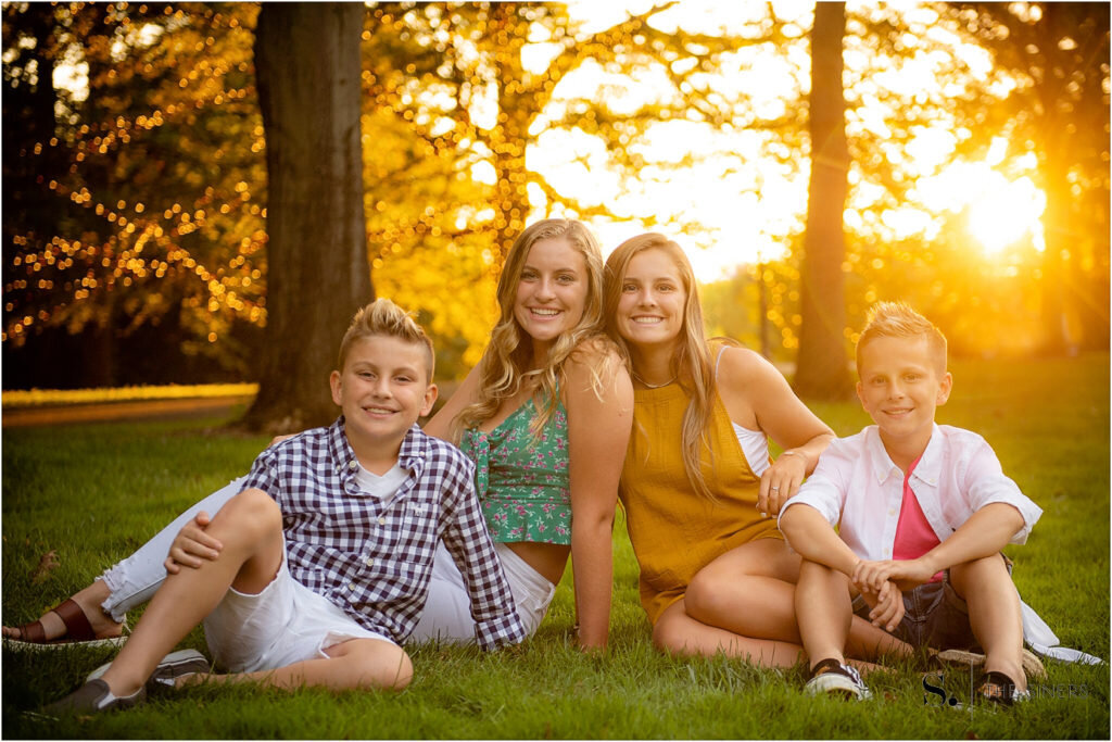 The-Siners-Photography-Indianapolis-Newfields-Family-Event-Portrait-Photography-Destination-Photographer_0051-1024x683