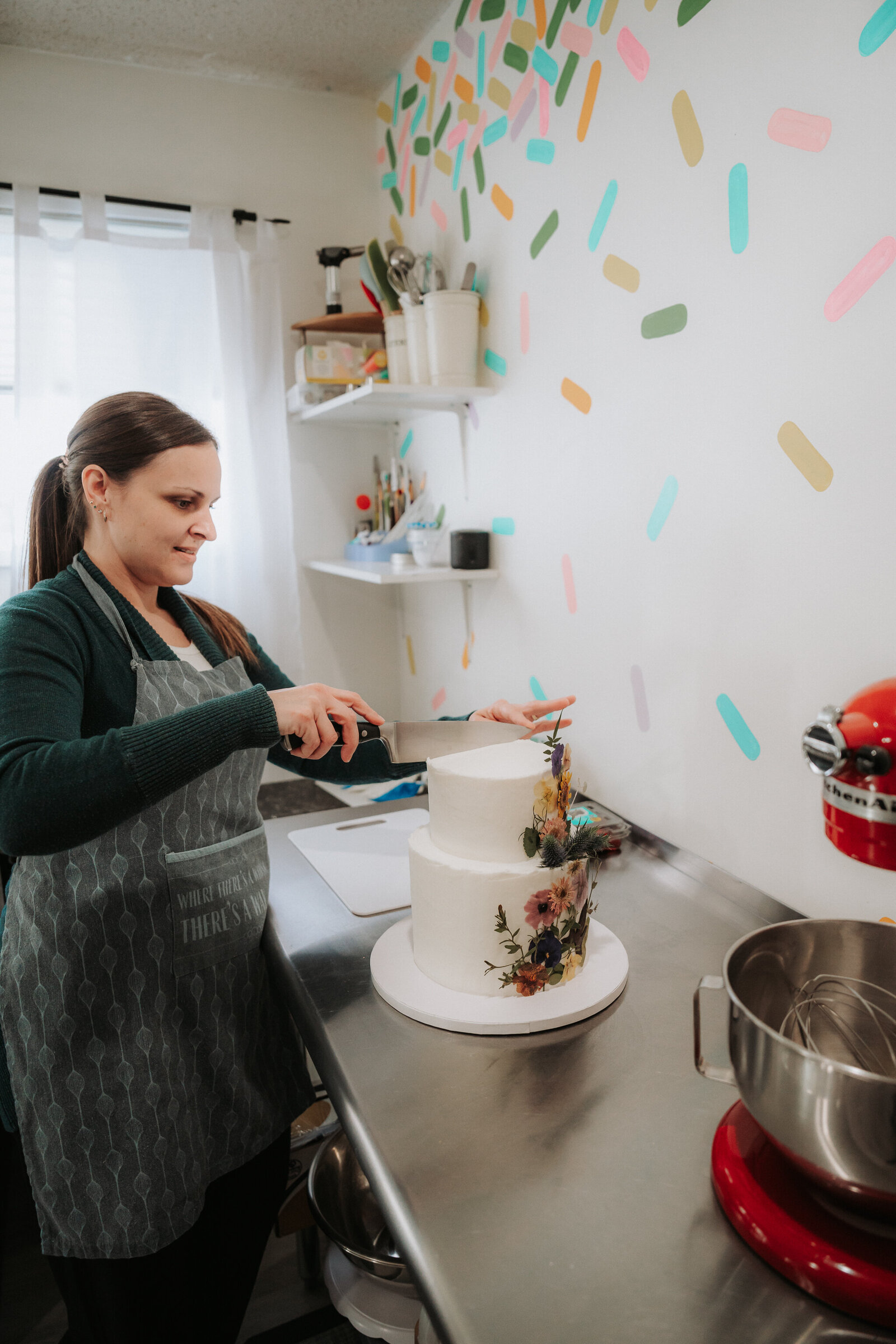 Cakes by Mandy Branding-240123-009