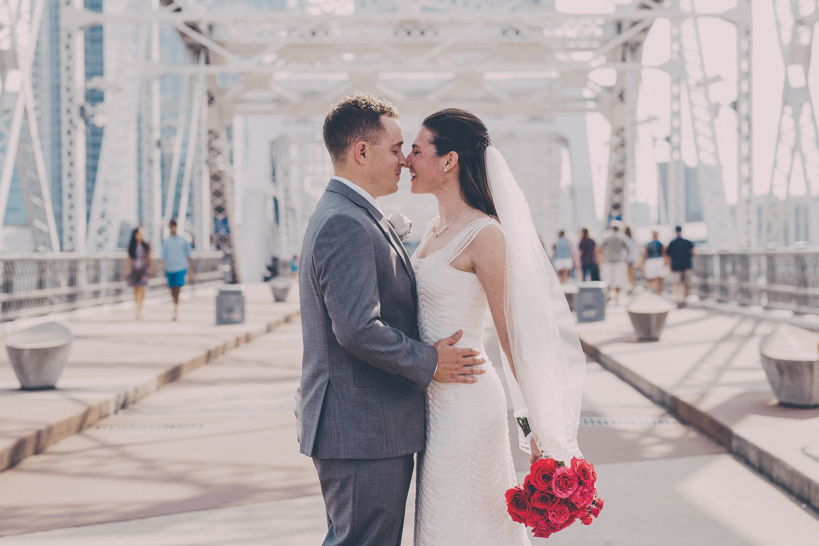 Premier Knoxville wedding photographers.