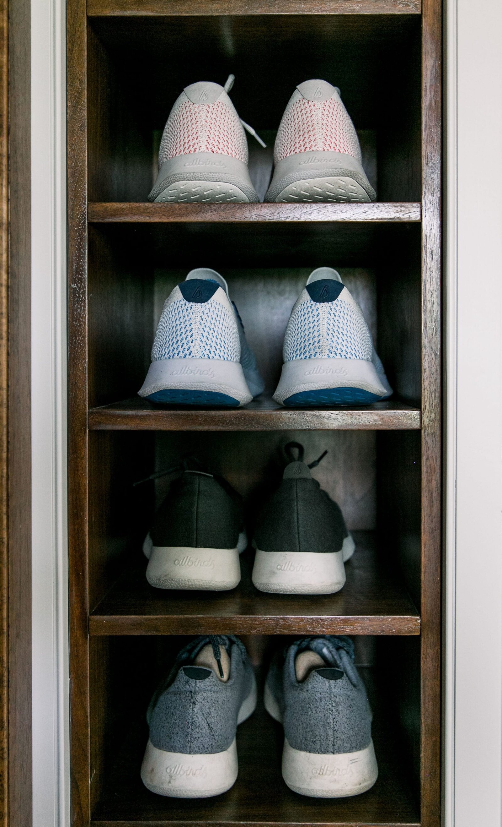 vision and hammer mens closet tennis shoes