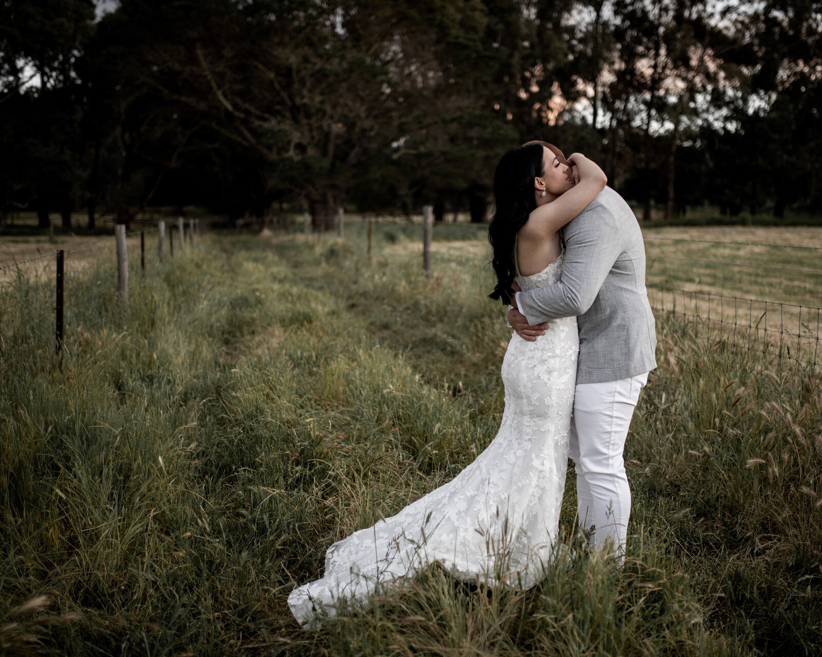 Emily-Izaac-Rexvil-Photography-Adelaide-Wedding-Photographer-610