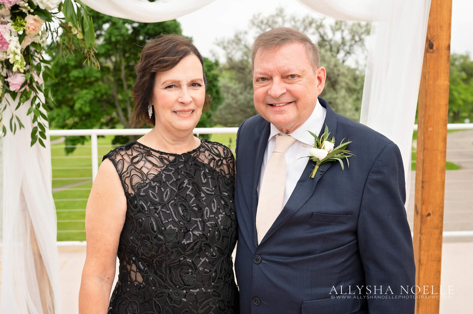 Wedding-at-River-Club-of-Mequon-502