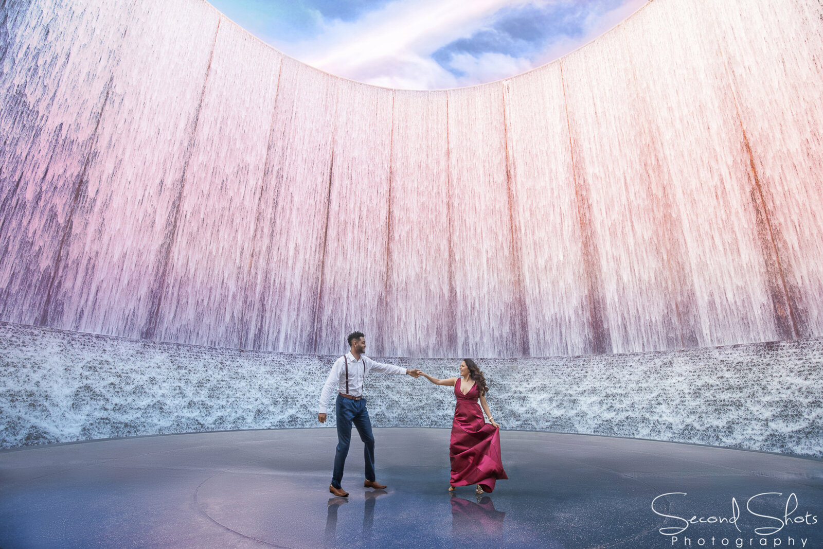 033 Houston Water Wall Engagement Photos