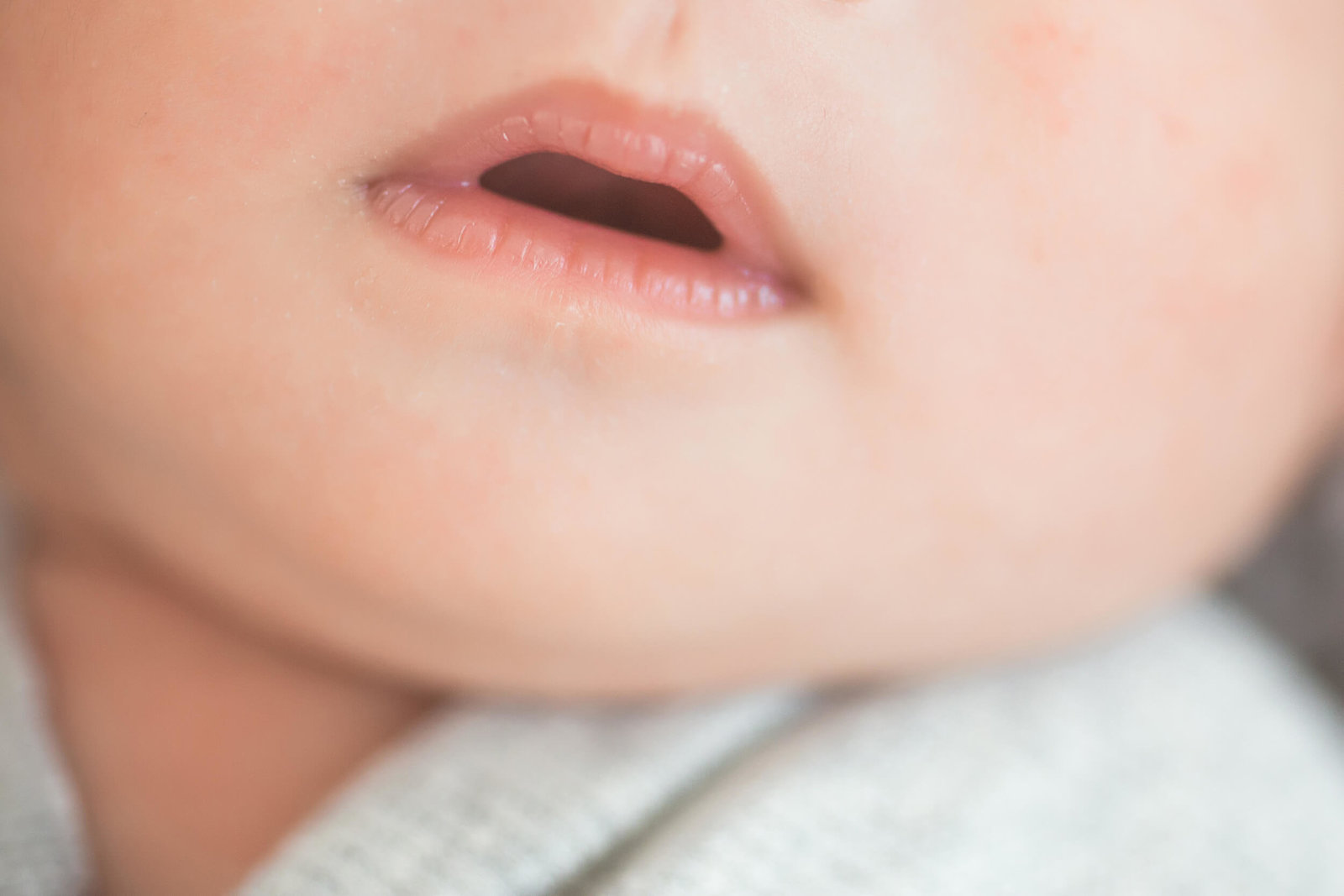 baby lips photography gilbert