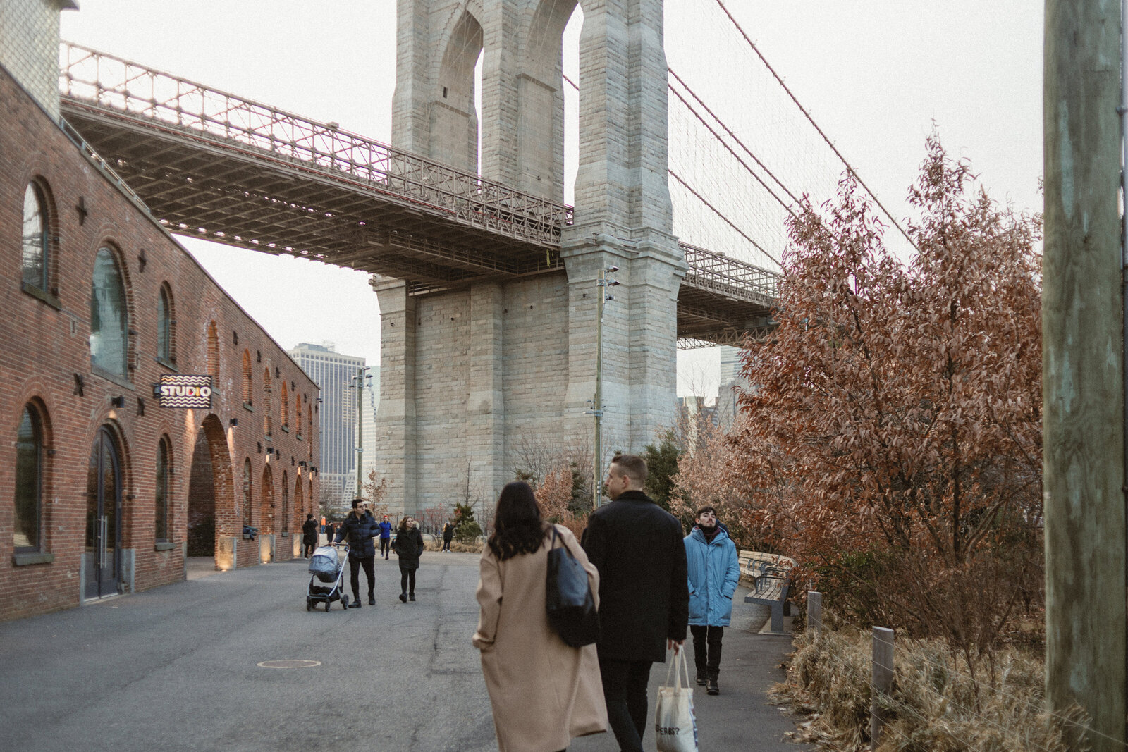 NYC Based Wedding Photographer Engagement Session at Brooklyn Bridge