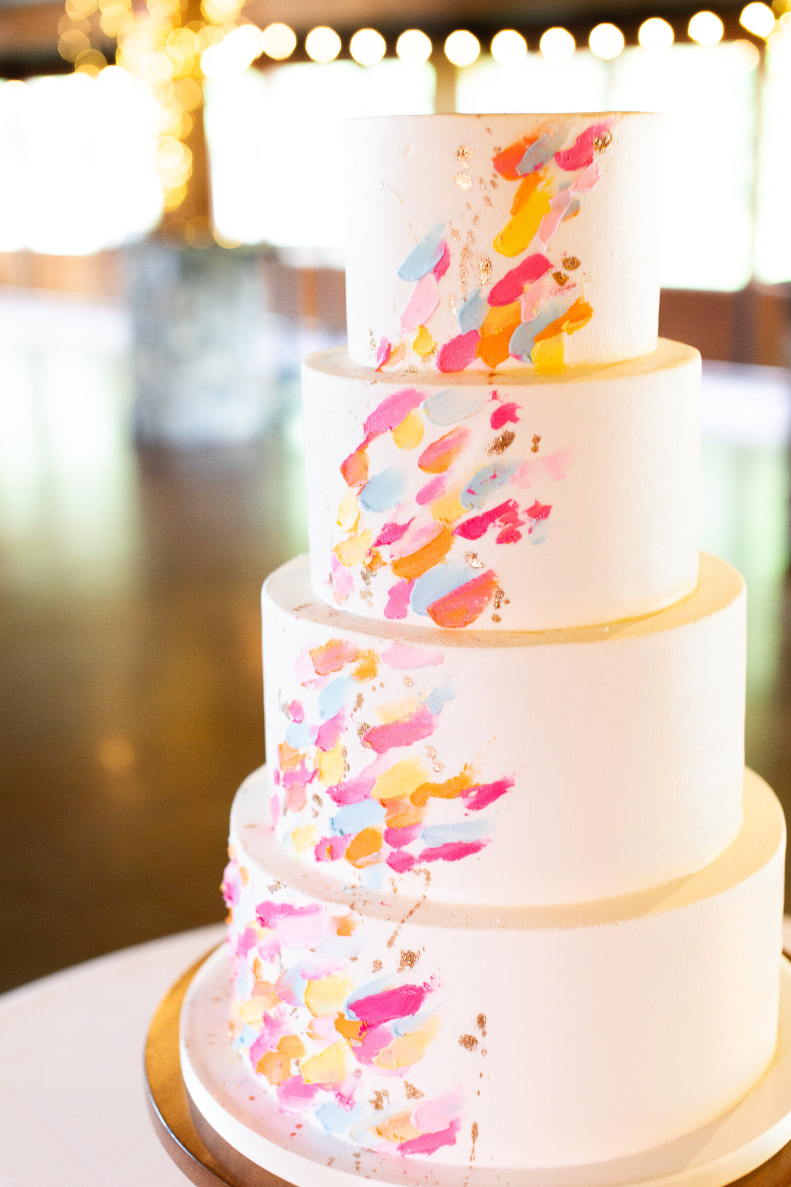 Modern-Wedding-Cake-Ashley-Cakes-16