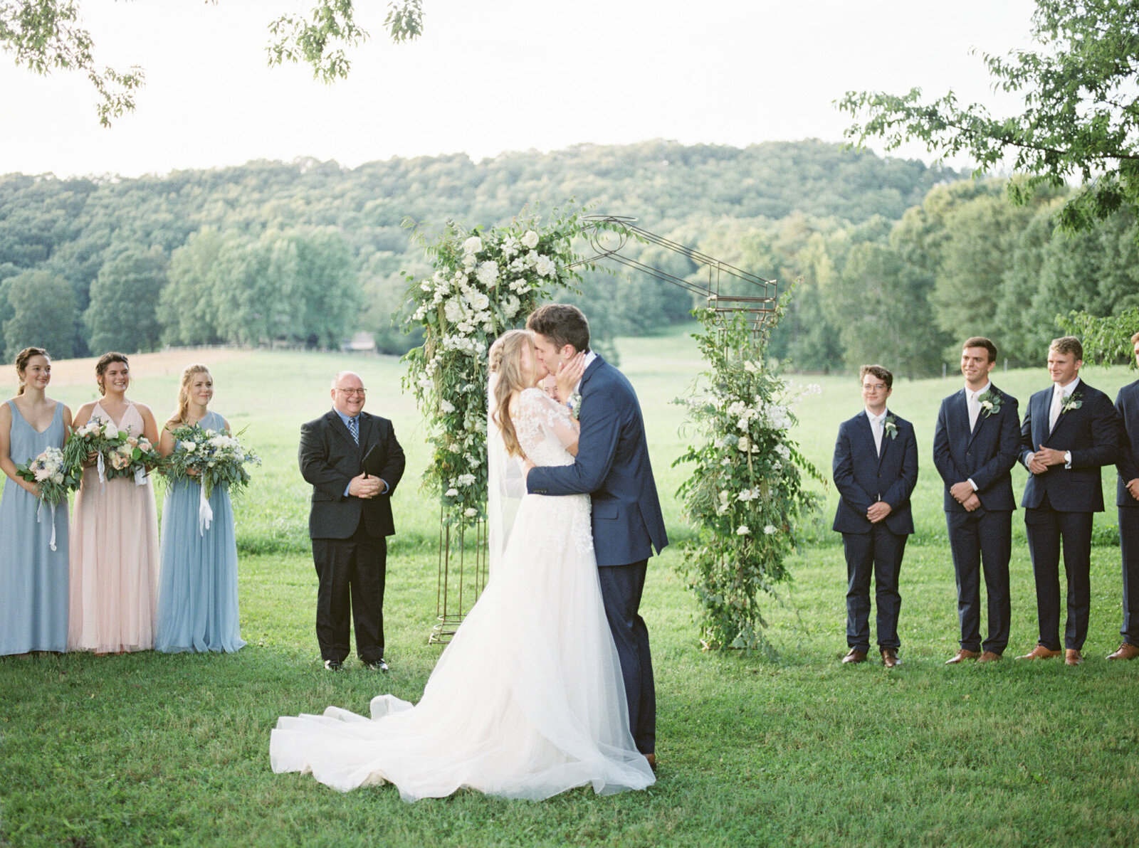 KelseyDawnPhotography-Alabama-Wedding-Photographer-Strawn-58