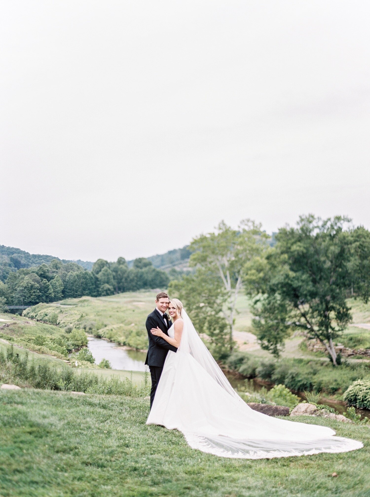 Pete-Dye-golf-Club-West-Virginia-Wedding-Photographer-Natalie-Jayne-Photography23