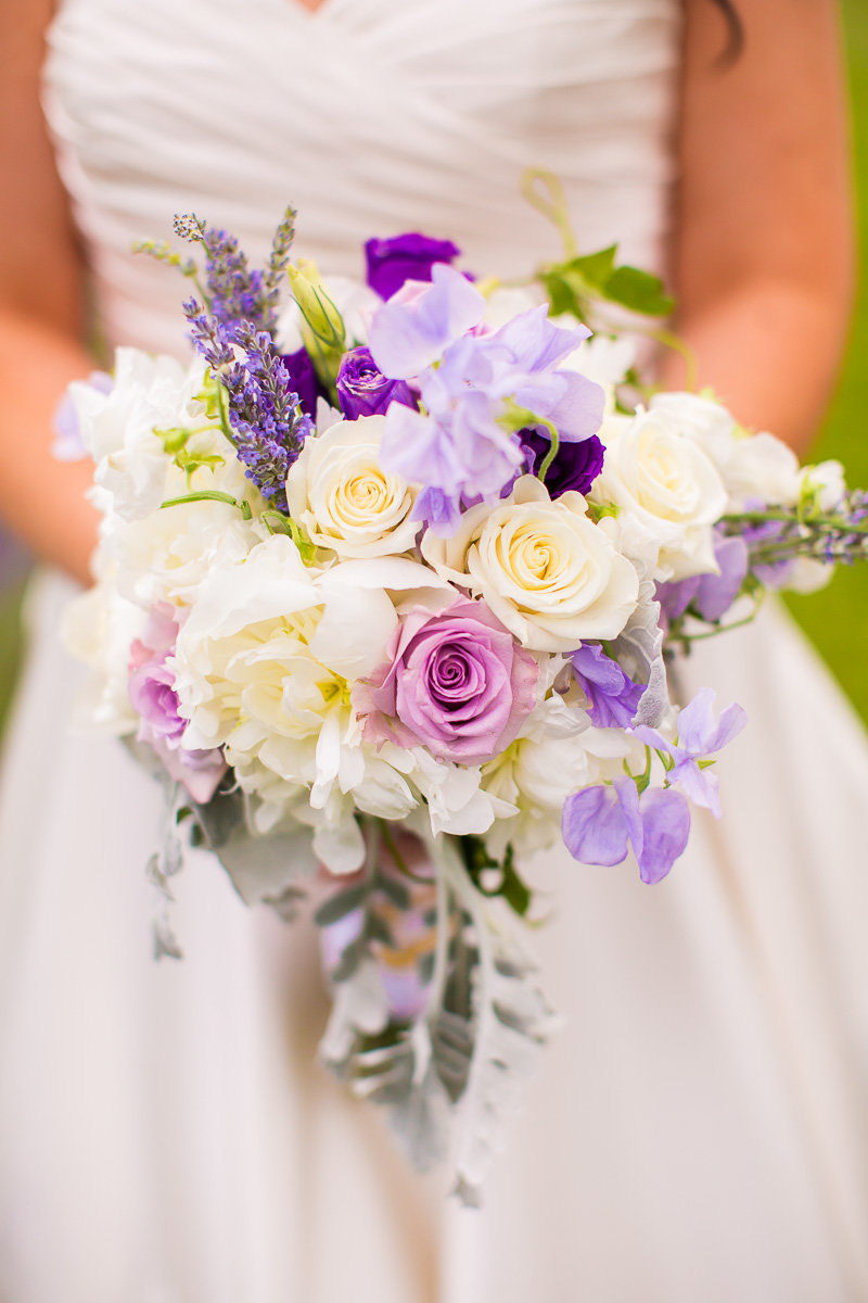 photo of a beautiful bouquet at a wedding in maryland
