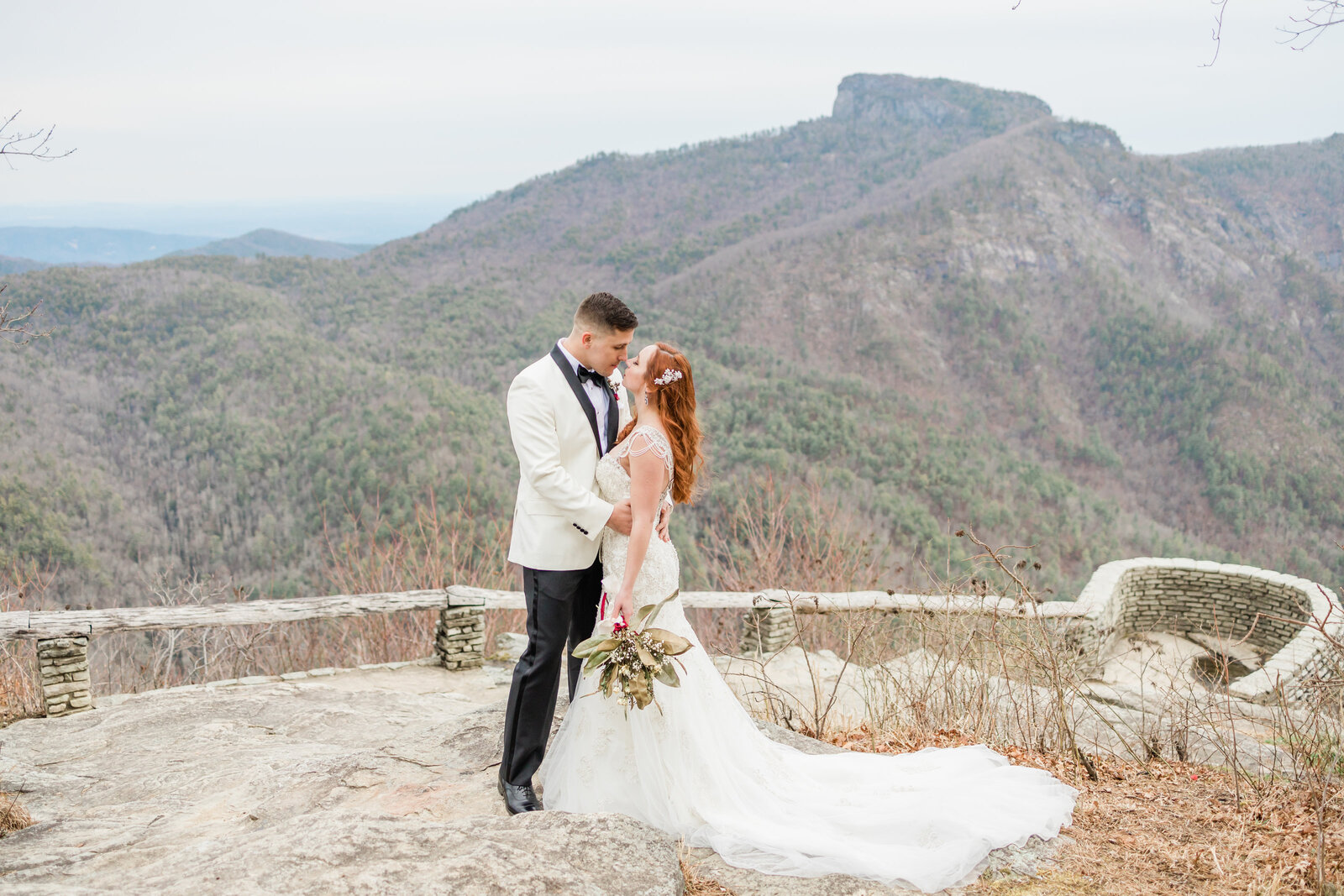 Linville-Gorge-North-Carolina-Wedding-Willow-And-Rove-8