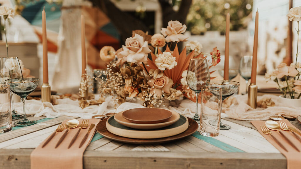 SydneeMariePhotography--LosAngelesBackyardElopement--MaeandCo-46
