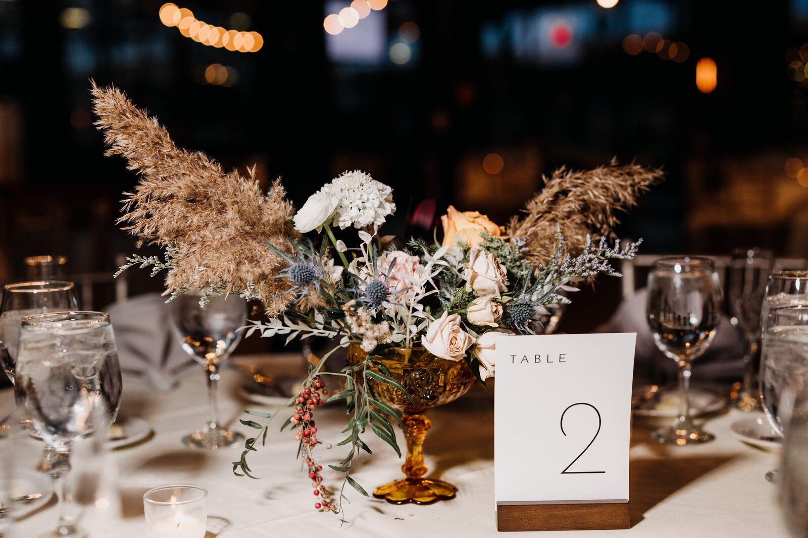 wedding flowers tablescape