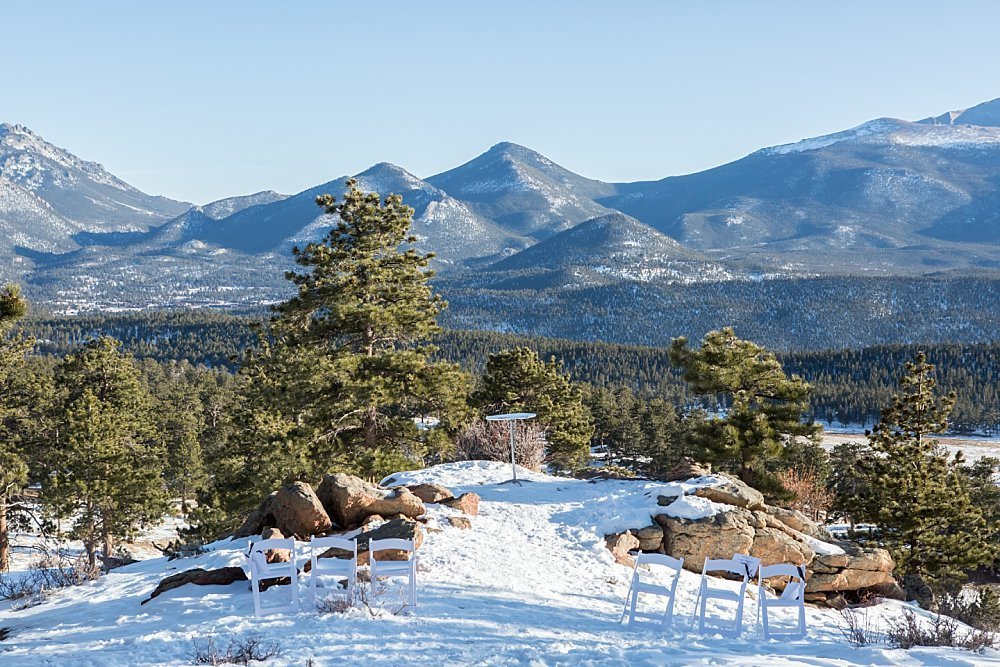 Winter wedding ceremony location in Rocky Mountain National Park 3m Curve