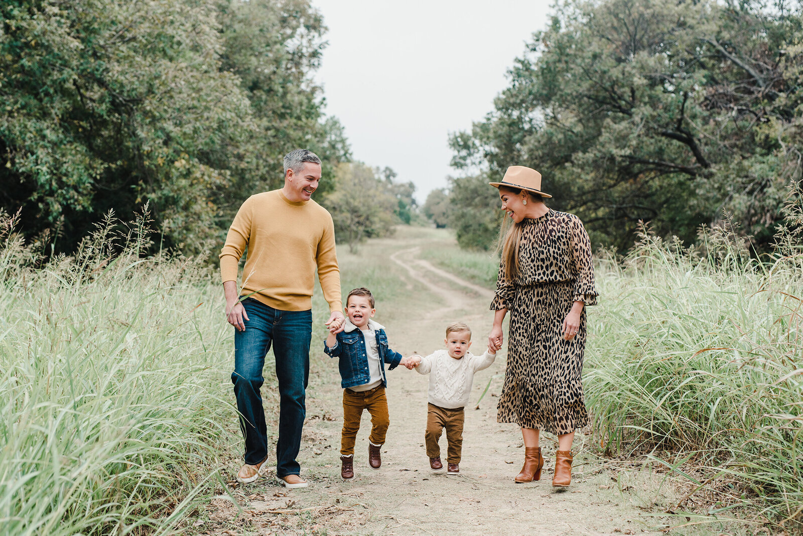 Dallas Family Photographer + Newborn Photographer - Lindsay Davenport Photography - Stephanie R October 2020 Mini-5