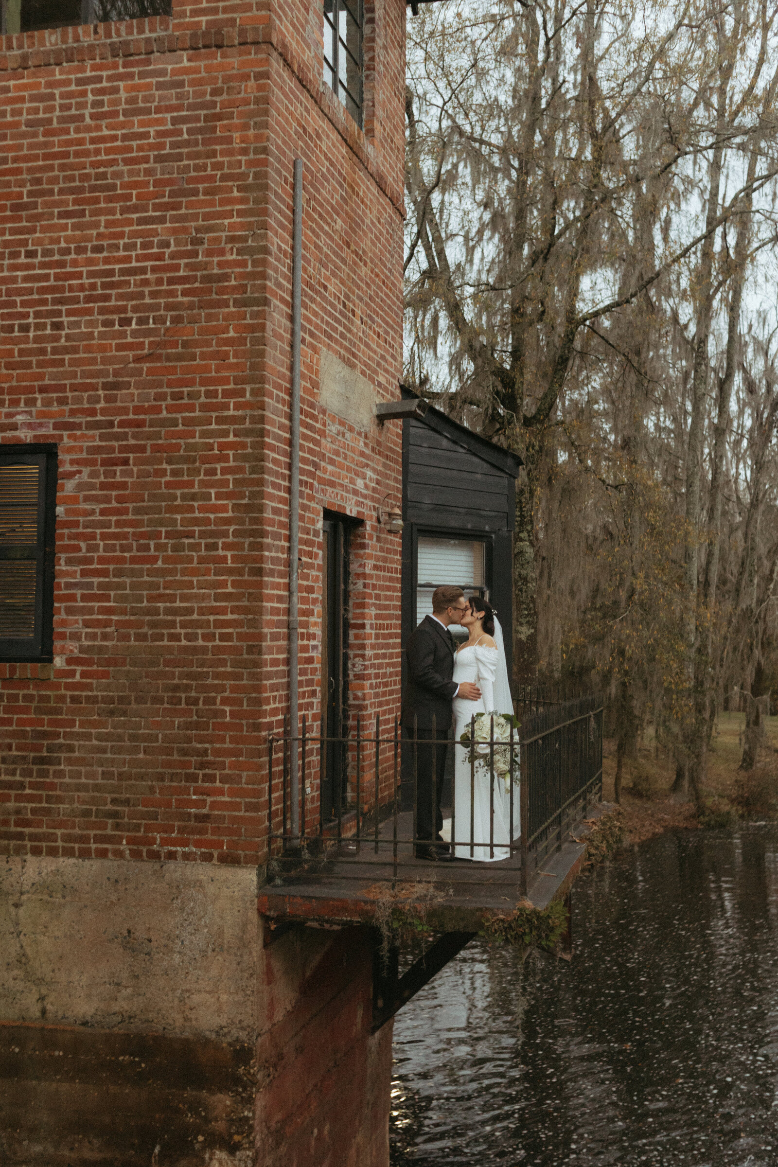 Wedding at Adams Pond in Columbia, South Carolina
