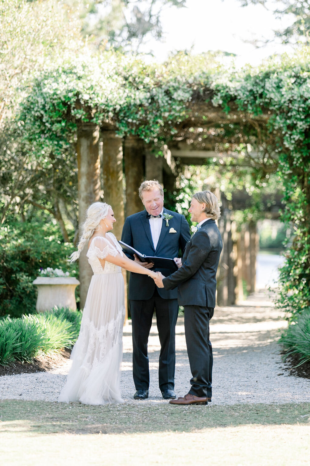 Blair&Timmy_AirlieGardens_ErinL.TaylorPhotography-455