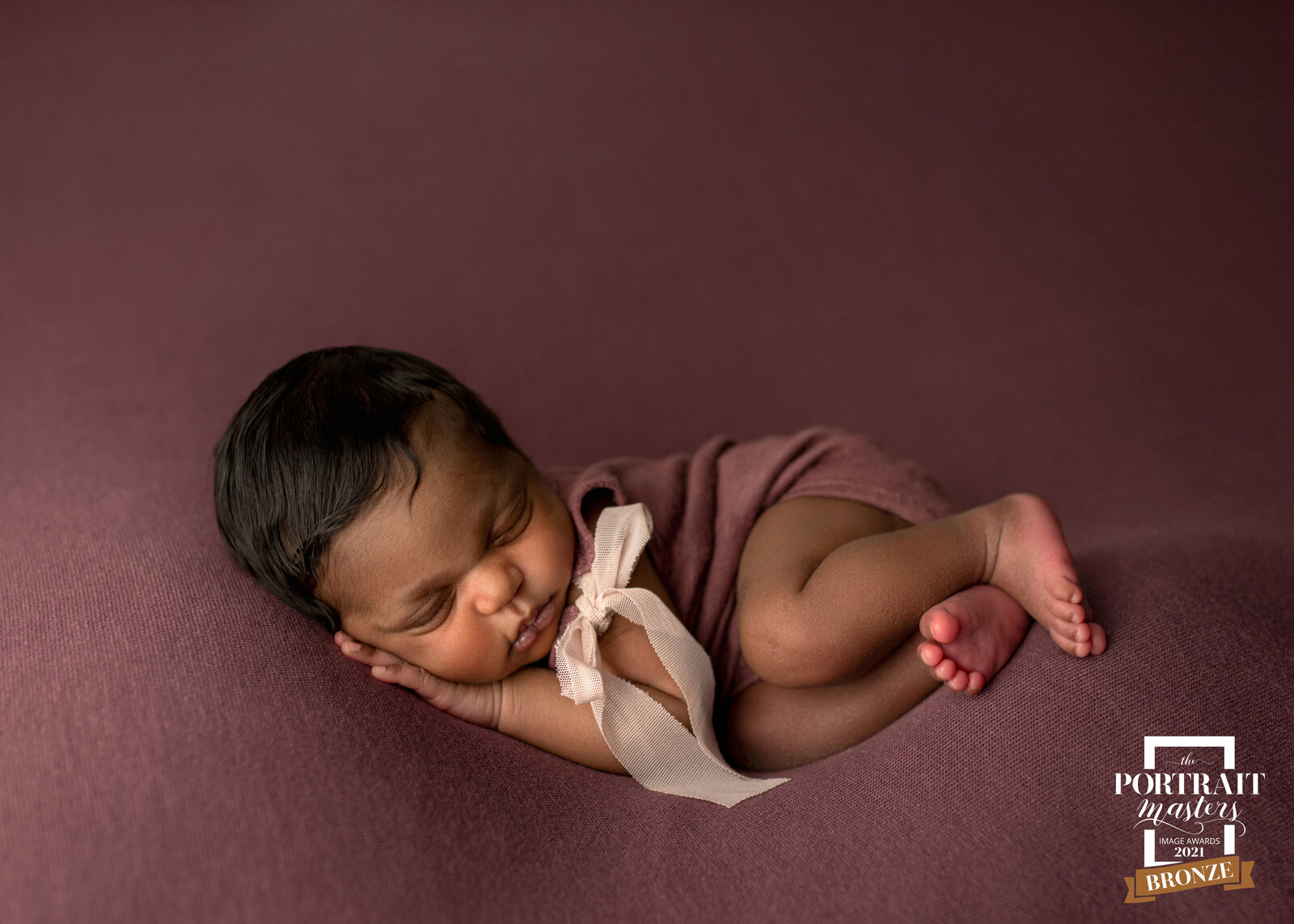 maroon newborn portrait Milwaukee