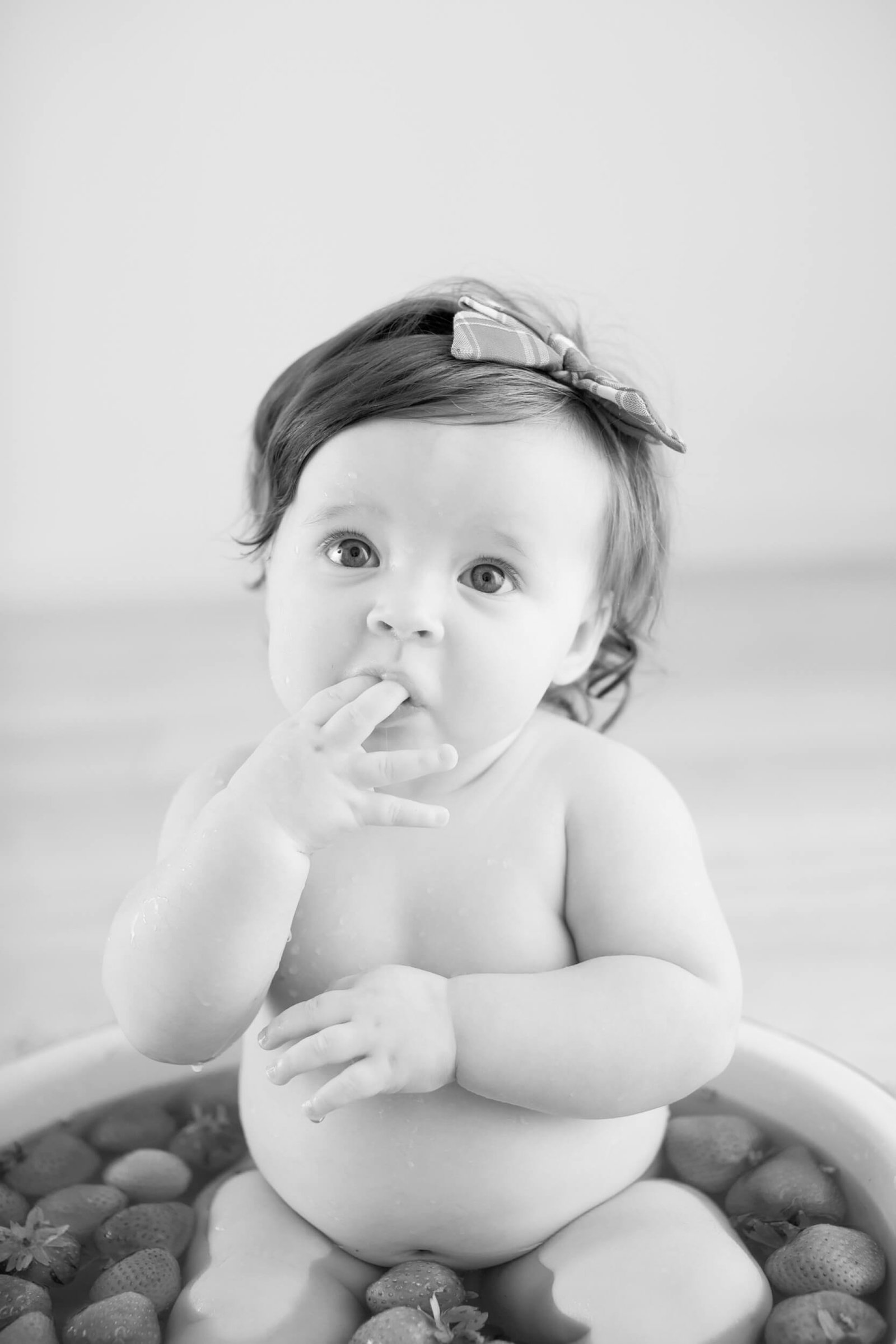cute little girl photo session