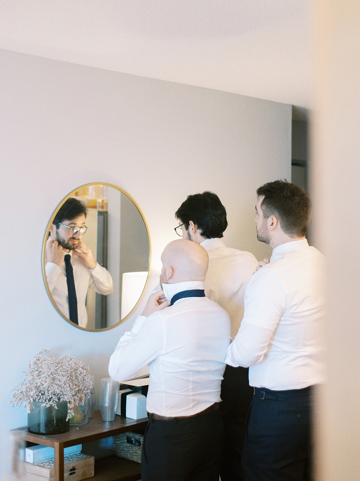 Chicago_Wedding_Photographer_LaurenPage23-35