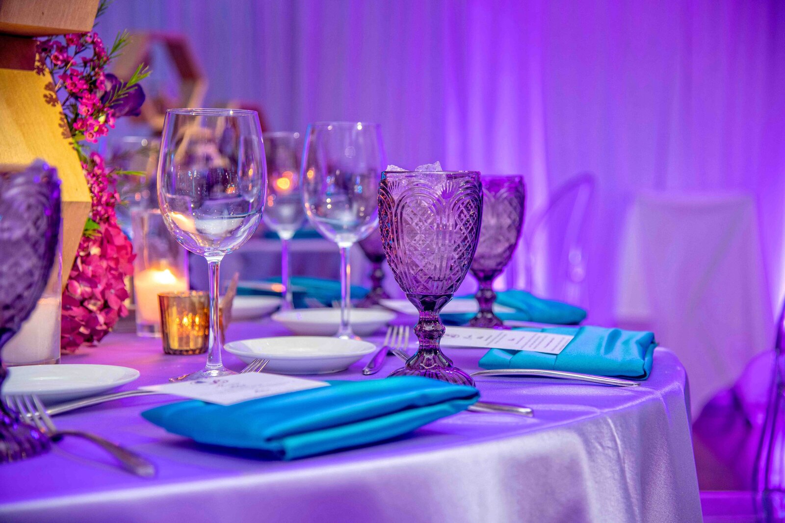 Maria-McCarthy-Photography-Mitzvah-table setting
