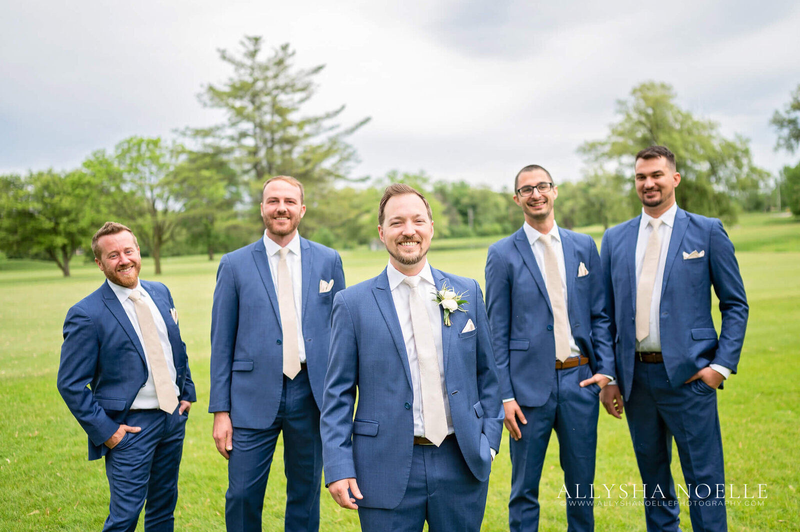 Wedding-at-River-Club-of-Mequon-256