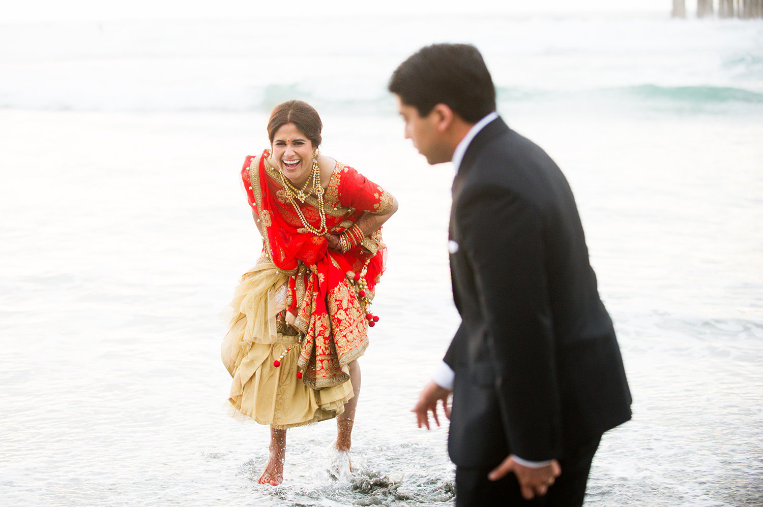 bride got wet by pacific ocean
