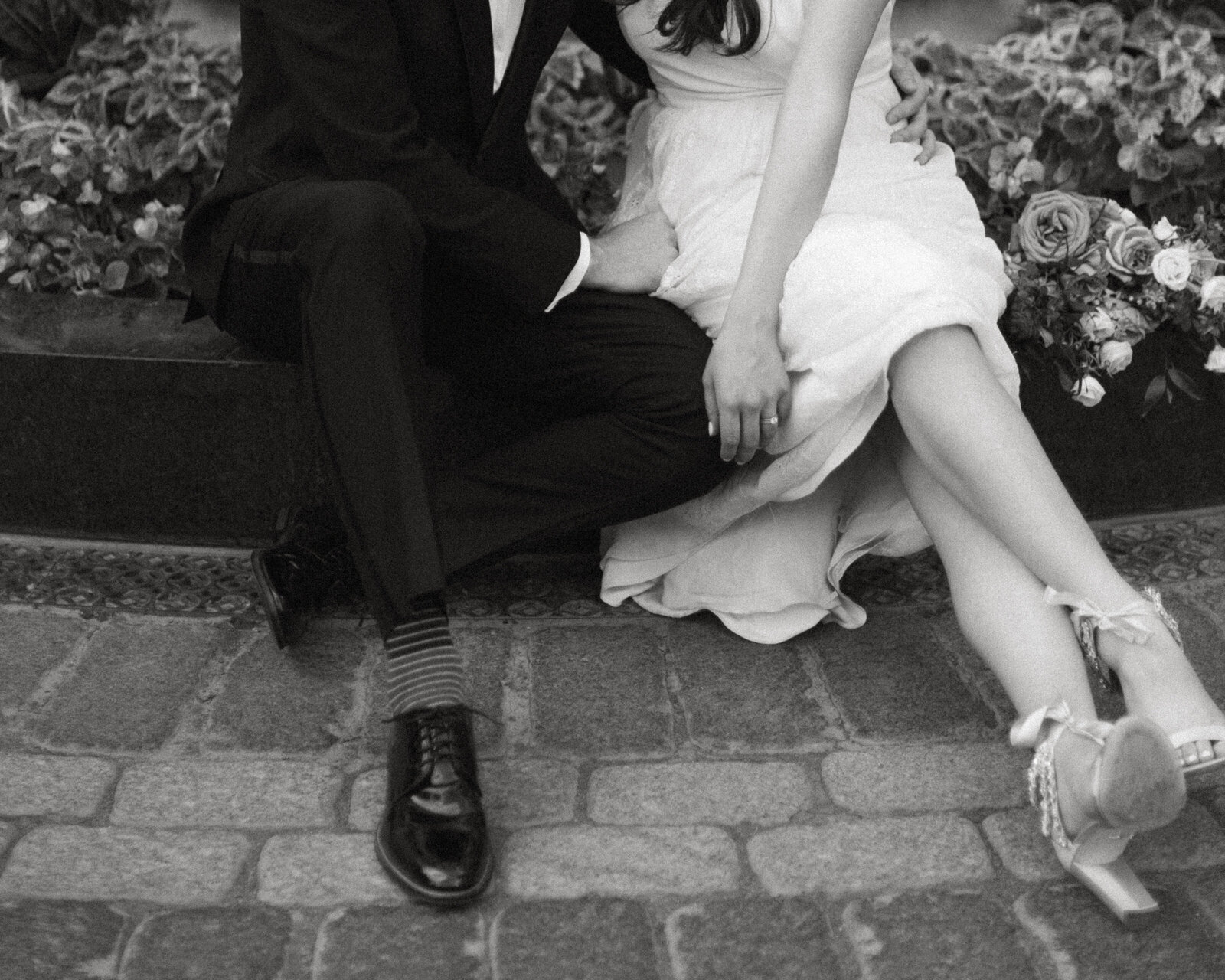 Black and White Chicago Wedding Photo