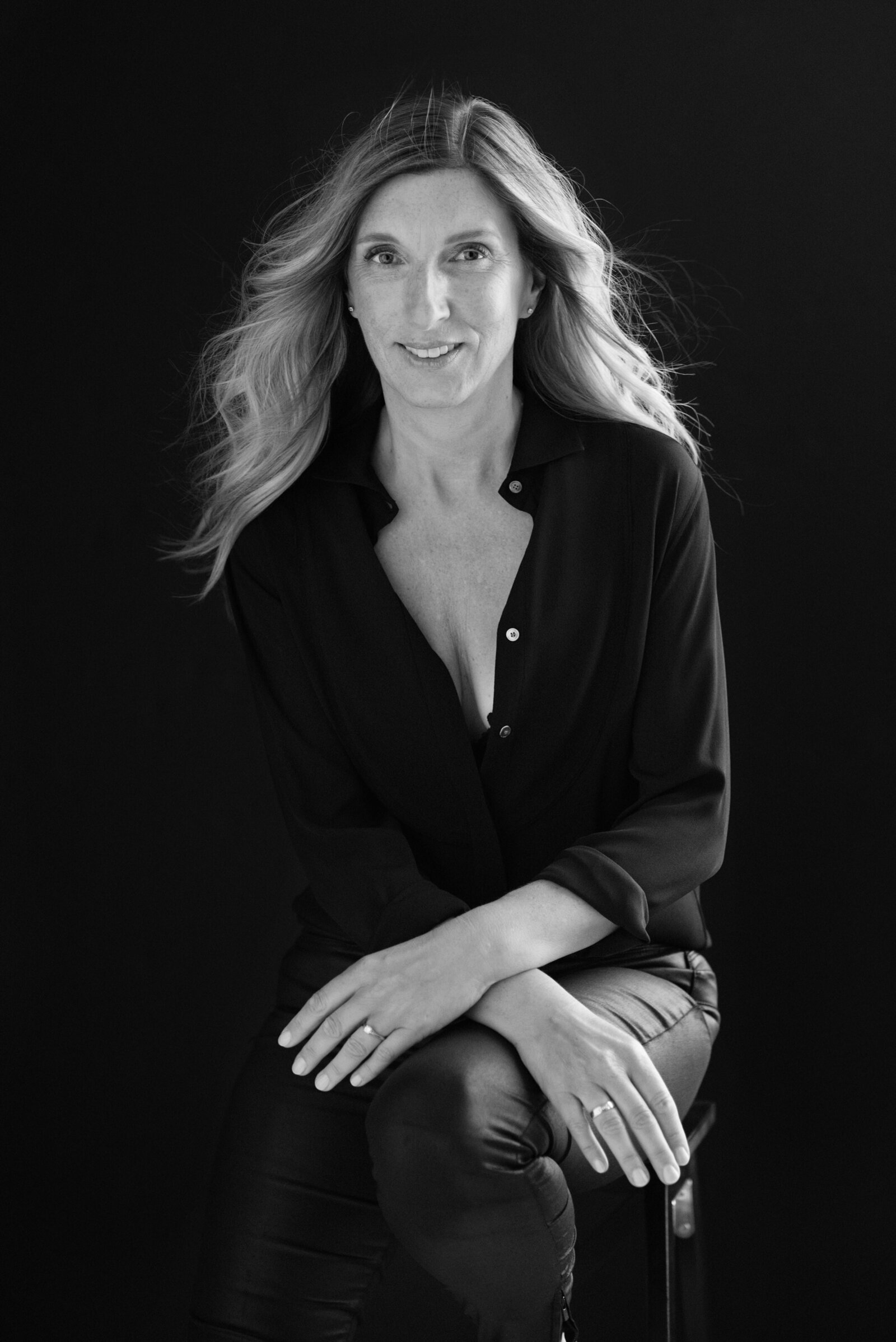 portraits-frauen-studio-muenchen-81