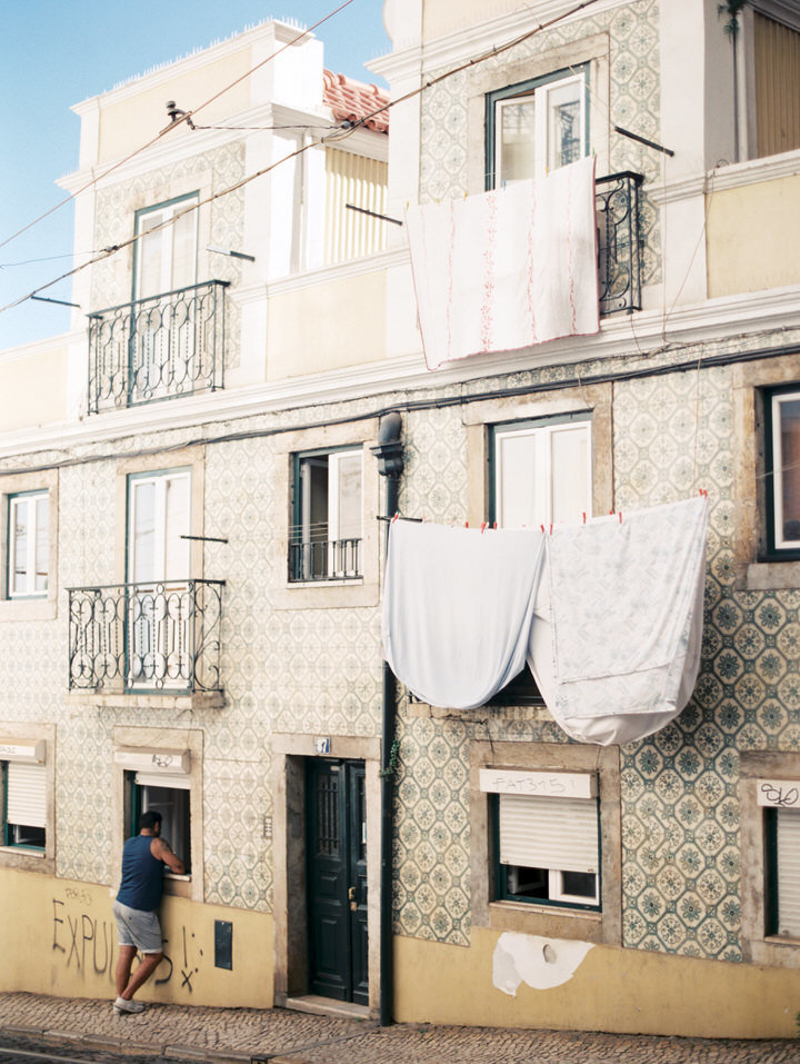 hanging laundry in lisbon
