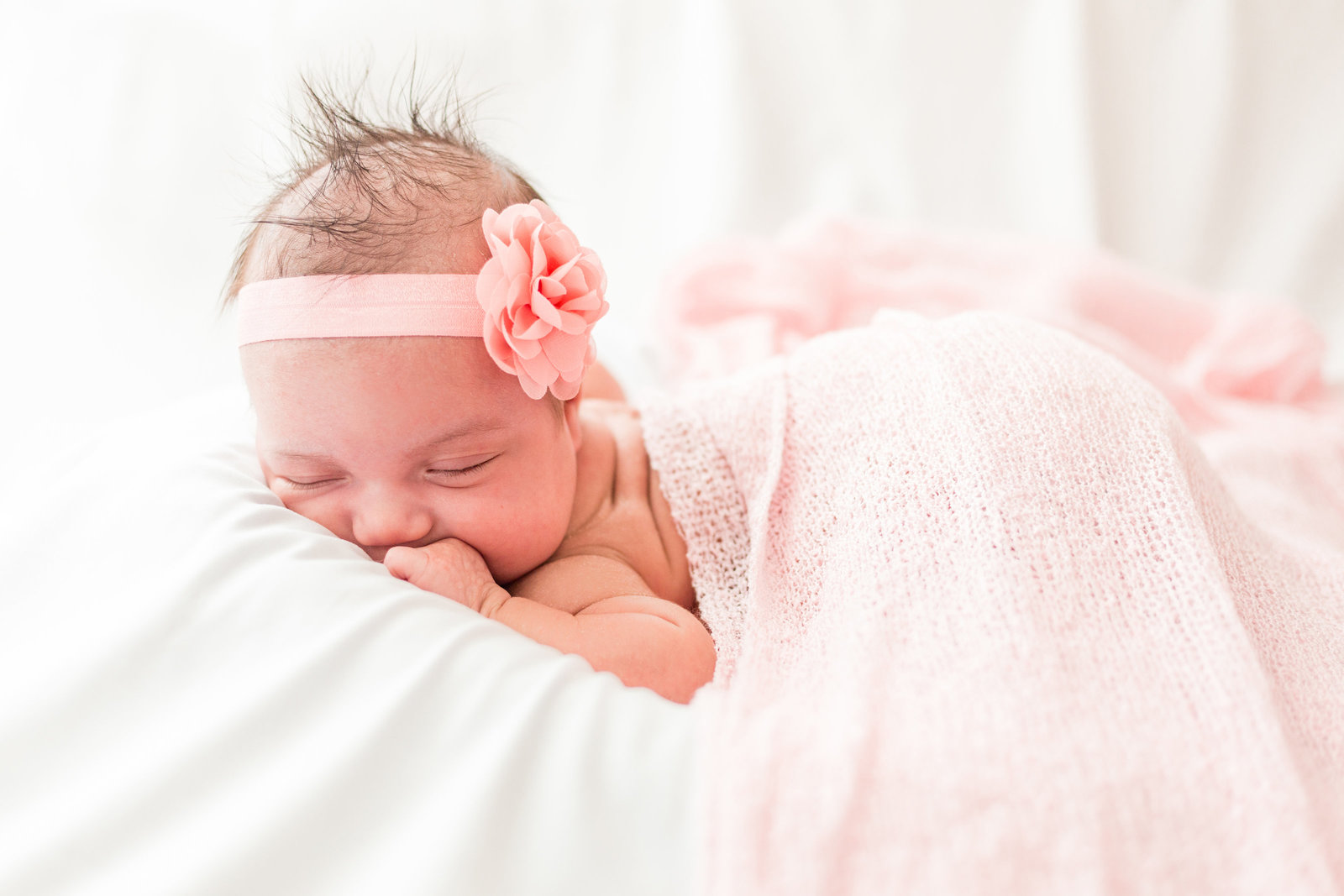 Isabella Rose_Newborn Portrait Session_Family Photographer_Rachel Word Photography-5